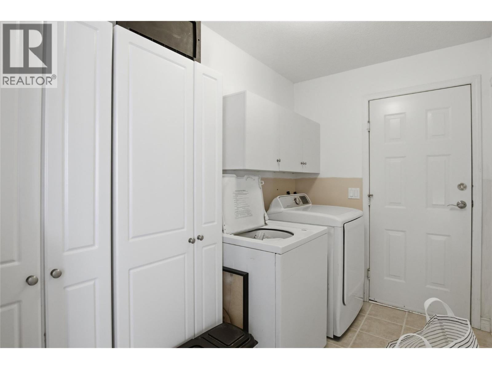 5245 Sutherland Road, Peachland, British Columbia  V0H 1X2 - Photo 38 - 10400104