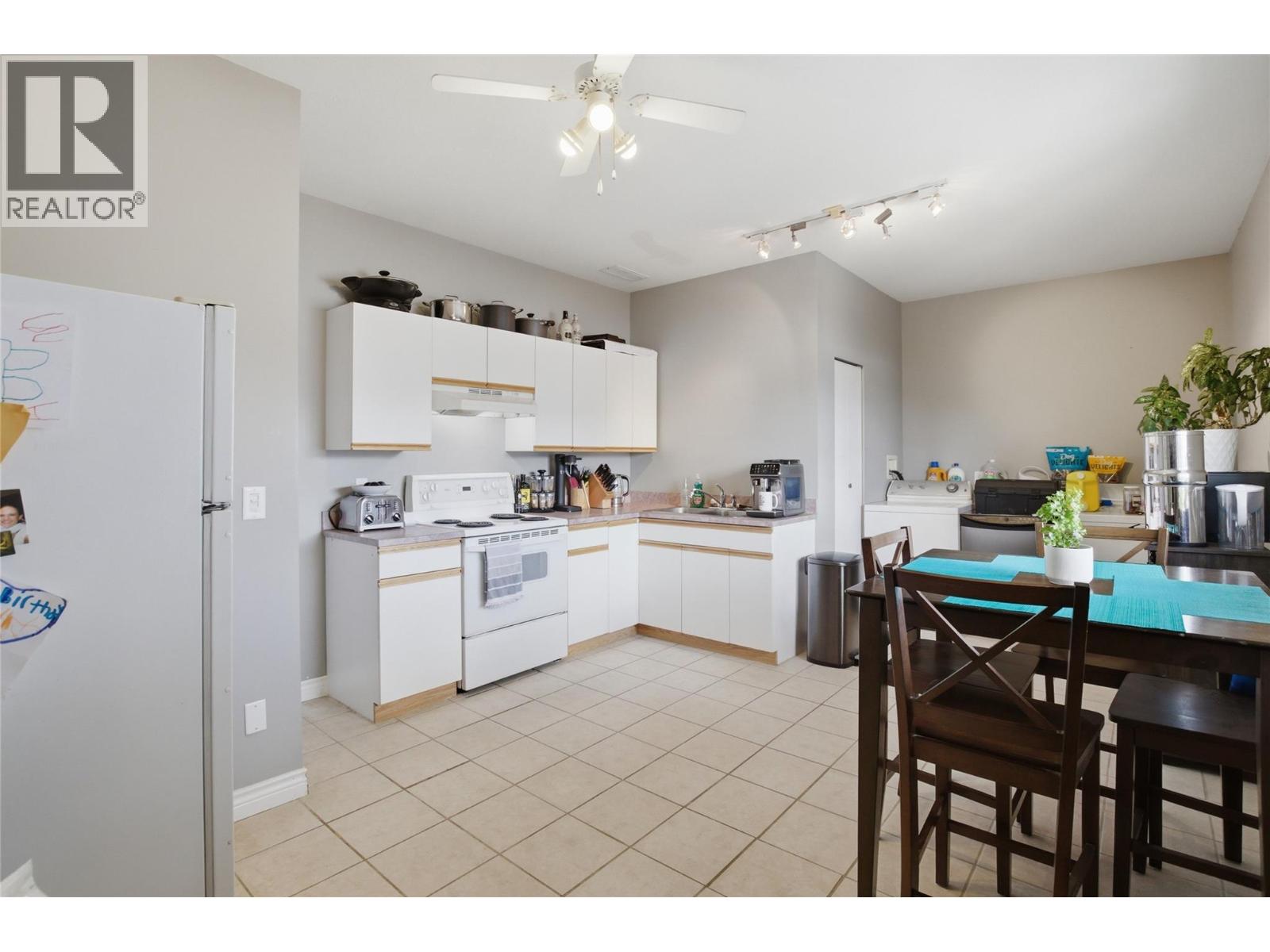 5245 Sutherland Road, Peachland, British Columbia  V0H 1X2 - Photo 40 - 10400104
