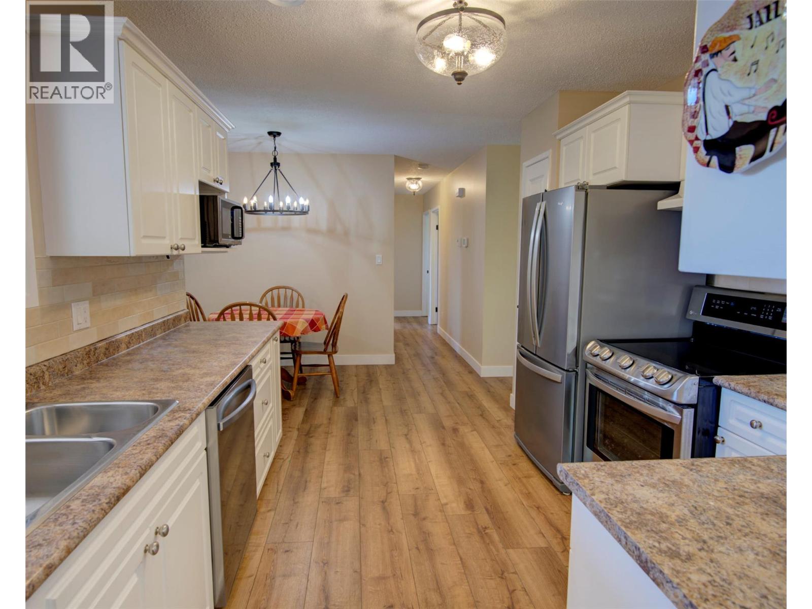 5894 Dedecker West Road, Vernon, British Columbia  V1B 3P9 - Photo 15 - 10399761