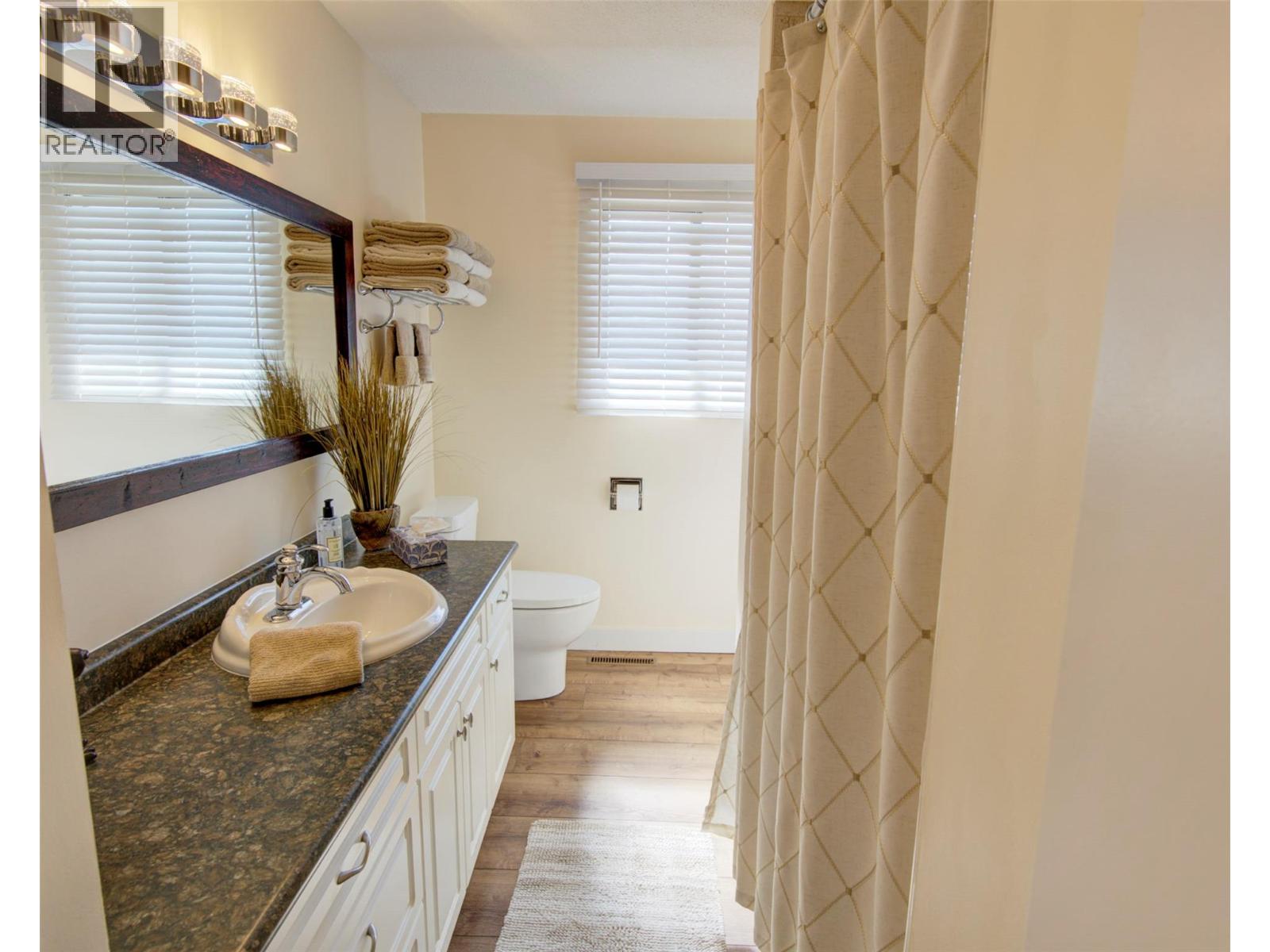 5894 Dedecker West Road, Vernon, British Columbia  V1B 3P9 - Photo 26 - 10399761