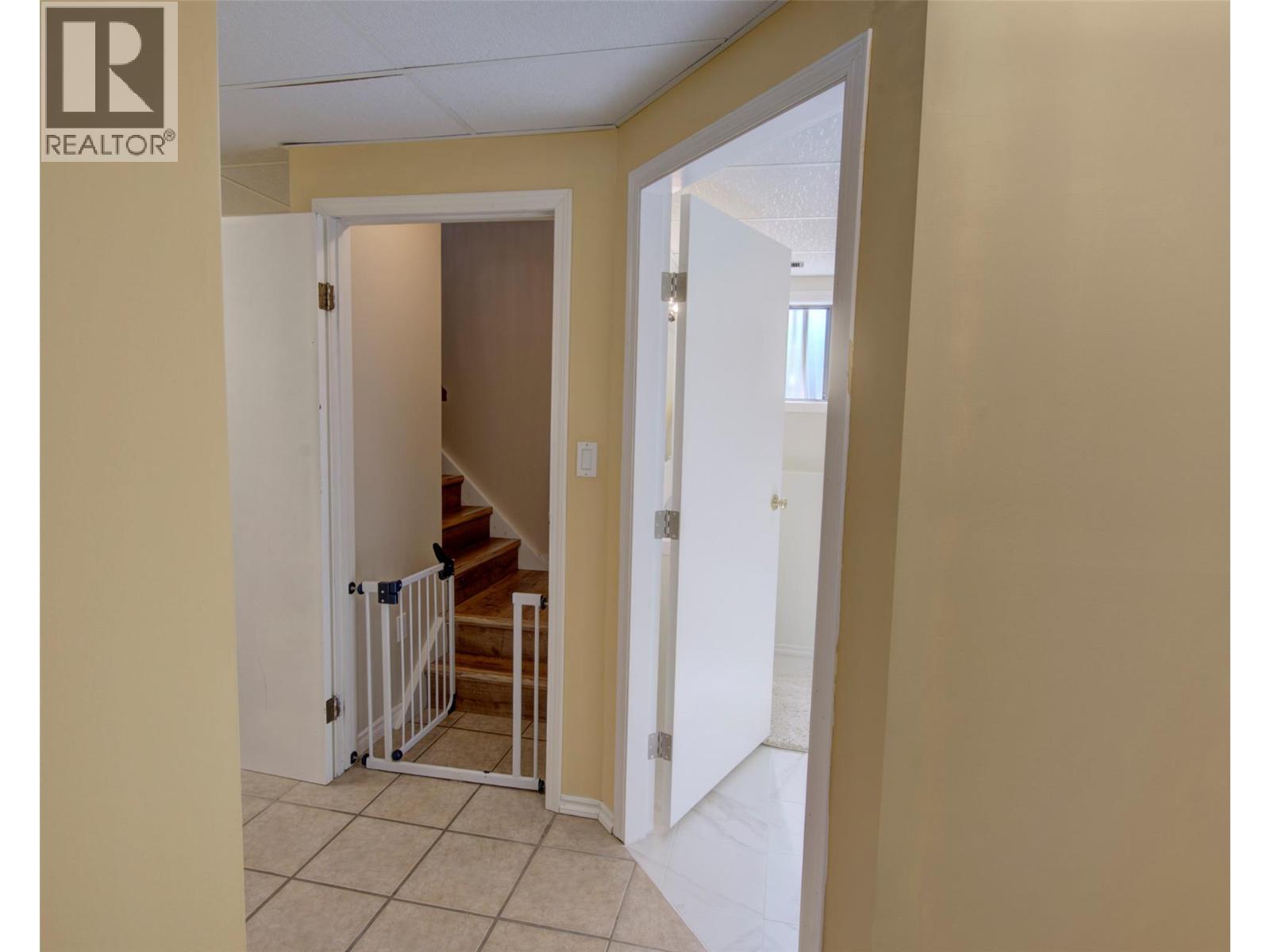5894 Dedecker West Road, Vernon, British Columbia  V1B 3P9 - Photo 29 - 10399761