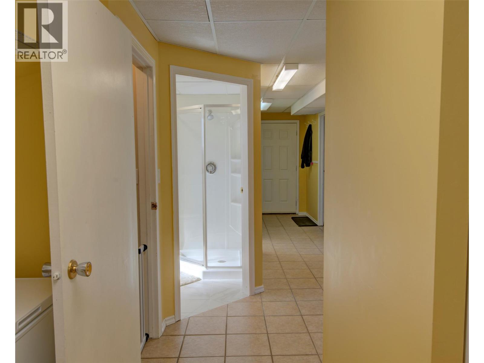 5894 Dedecker West Road, Vernon, British Columbia  V1B 3P9 - Photo 36 - 10399761