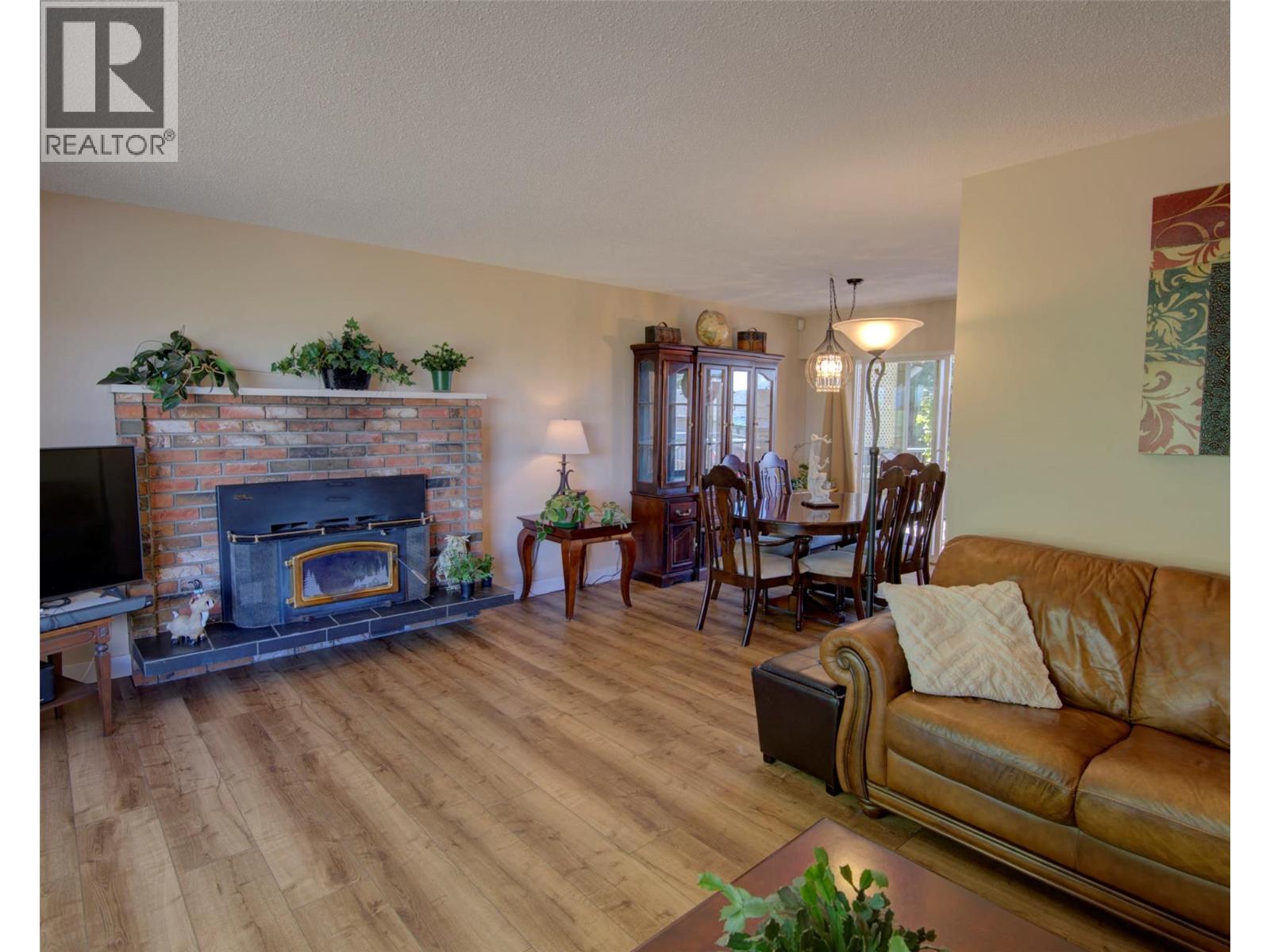 5894 Dedecker West Road, Vernon, British Columbia  V1B 3P9 - Photo 9 - 10399761