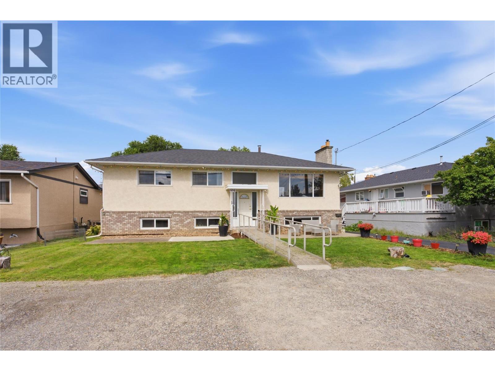908 Renfrew Avenue, Kamloops, British Columbia  V2B 3X5 - Photo 45 - 10399760