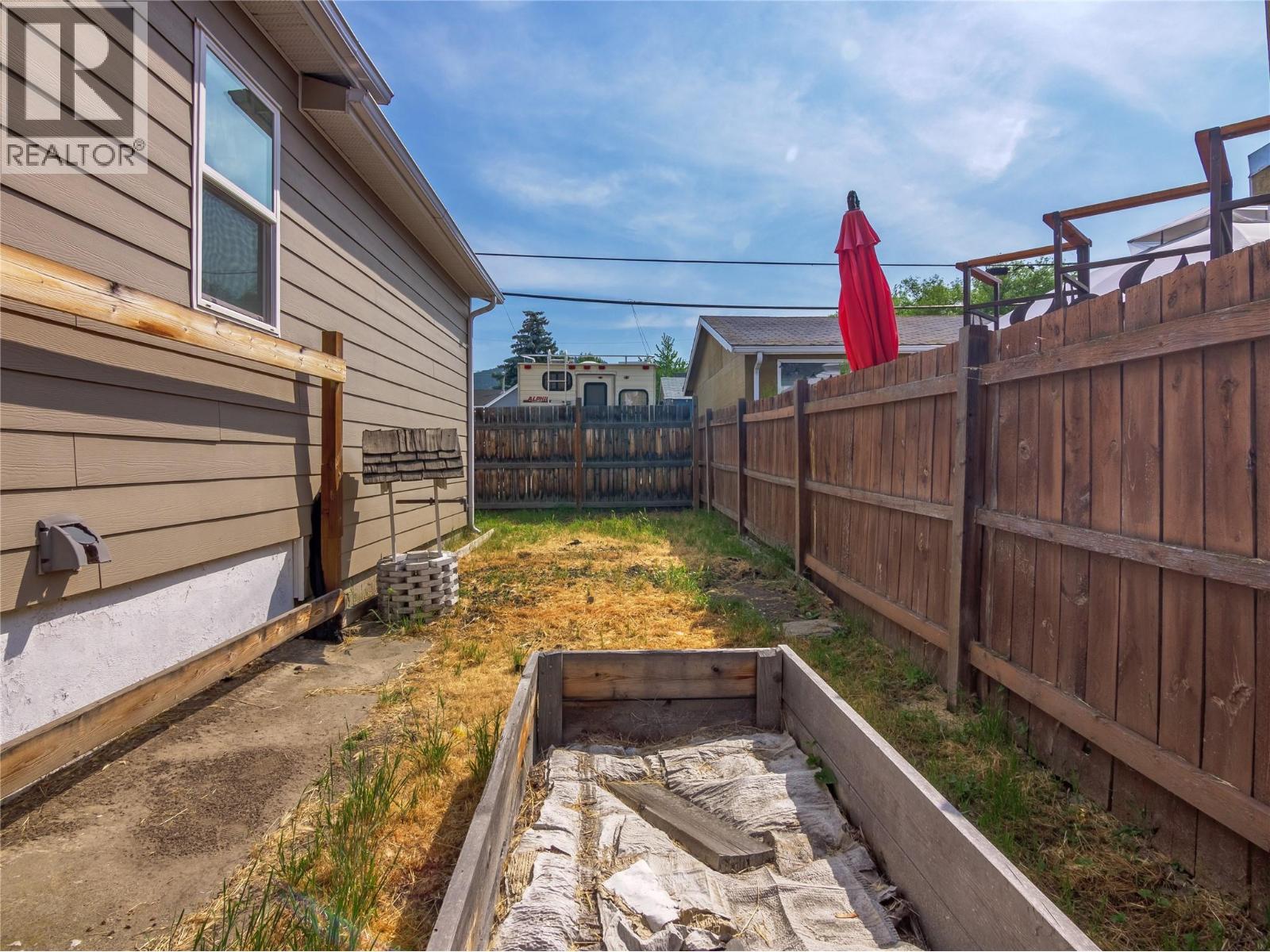 662 Ellis Street, Penticton, British Columbia  V2A 4M6 - Photo 23 - 10399732