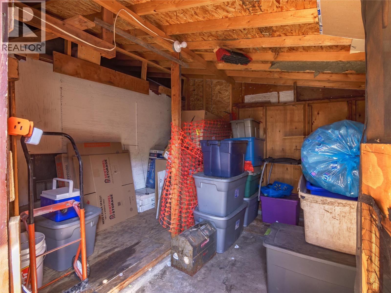 662 Ellis Street, Penticton, British Columbia  V2A 4M6 - Photo 28 - 10399732