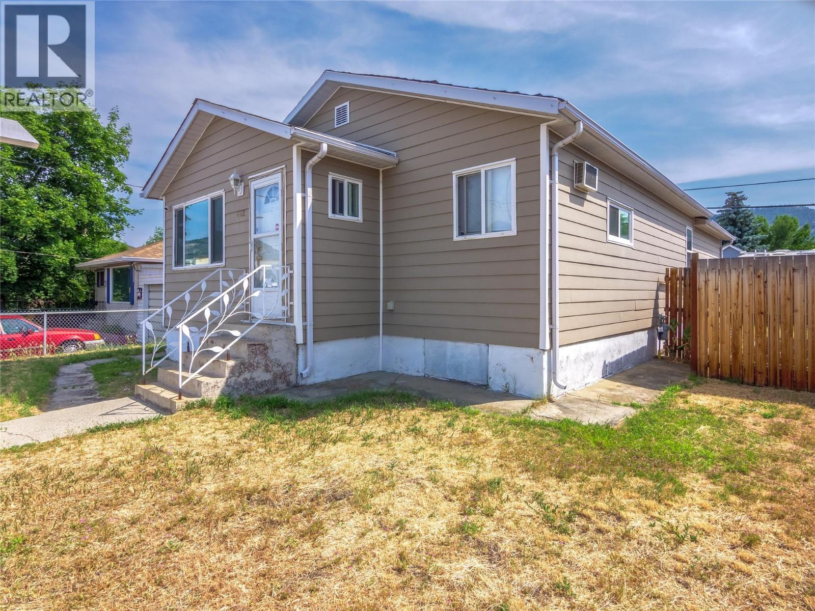 662 Ellis Street, Penticton, British Columbia  V2A 4M6 - Photo 30 - 10399732