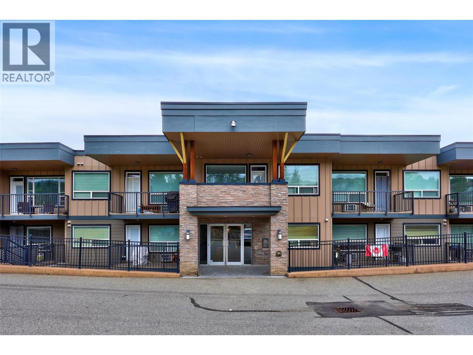 1200 Harrison Place Unit# 204, Kamloops, British Columbia  V1S 1M1 - Photo 1 - 10400090