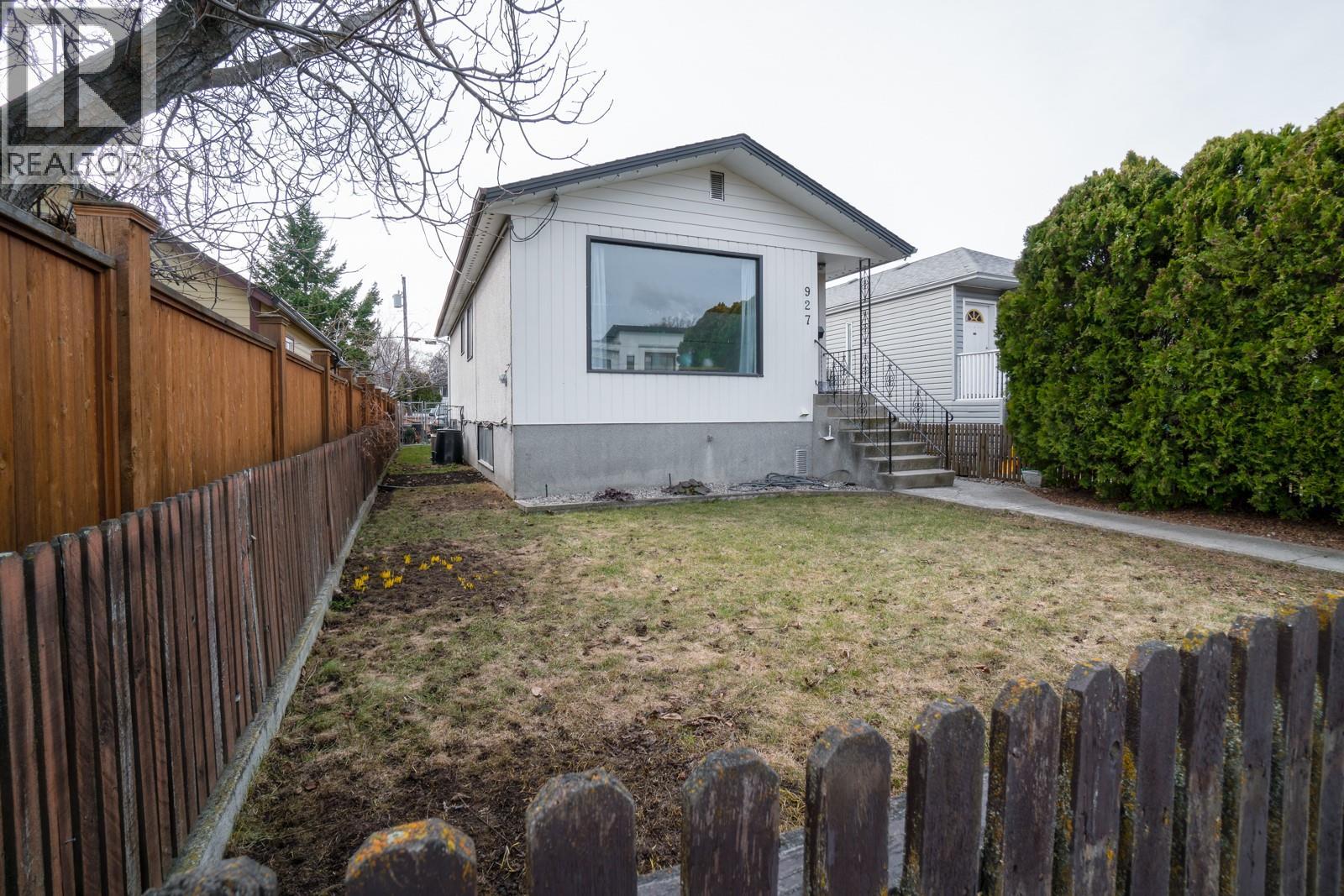 927 Fuller Avenue, Kelowna, British Columbia  V1Y 6X5 - Photo 1 - 10399778