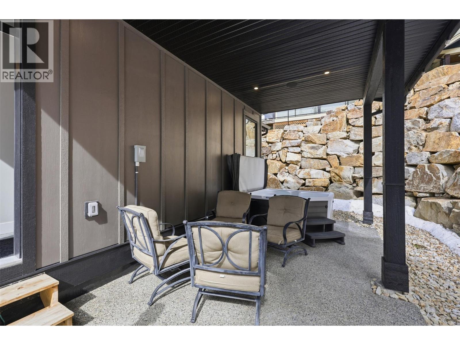 2533 Mountain View Drive, Sun Peaks, British Columbia  V0E 5N0 - Photo 39 - 10400153