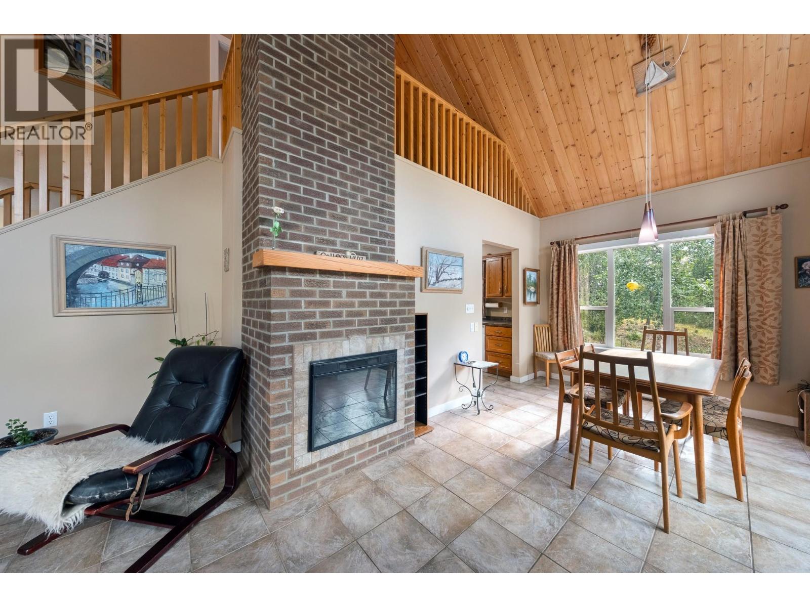 1249 Creighton Valley Road, Lumby, British Columbia  V0E 2G1 - Photo 14 - 10400014
