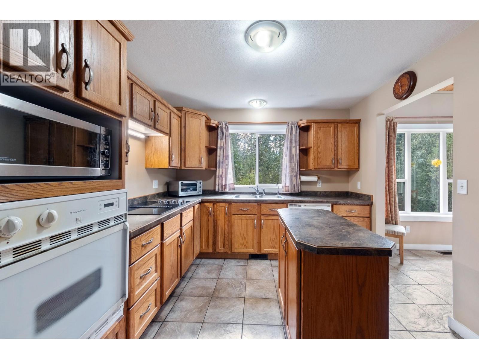 1249 Creighton Valley Road, Lumby, British Columbia  V0E 2G1 - Photo 19 - 10400014