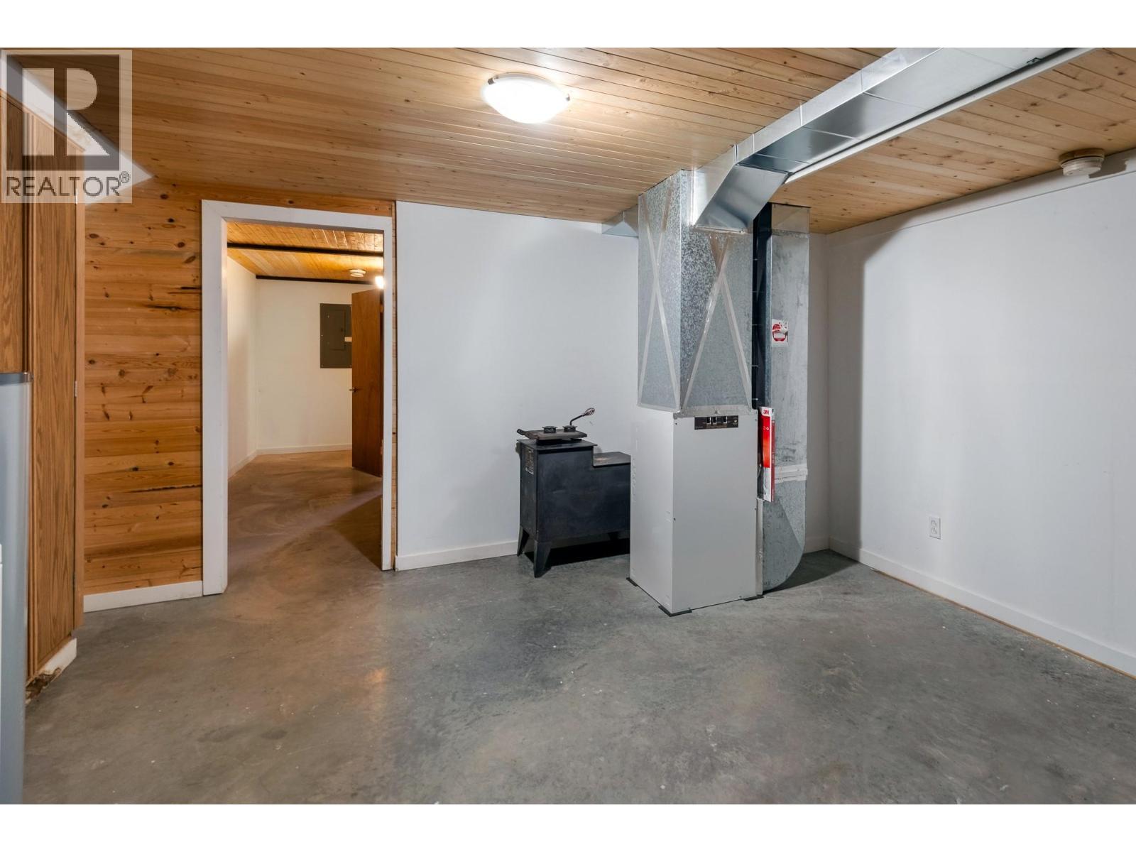 1249 Creighton Valley Road, Lumby, British Columbia  V0E 2G1 - Photo 37 - 10400014