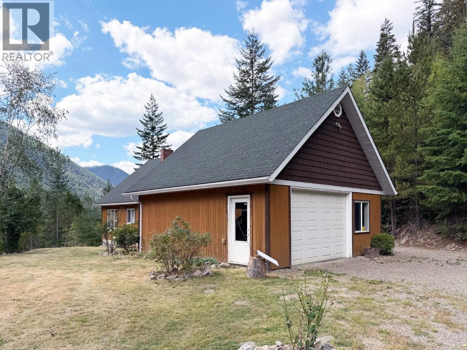 1249 Creighton Valley Road, Lumby, British Columbia  V0E 2G1 - Photo 38 - 10400014