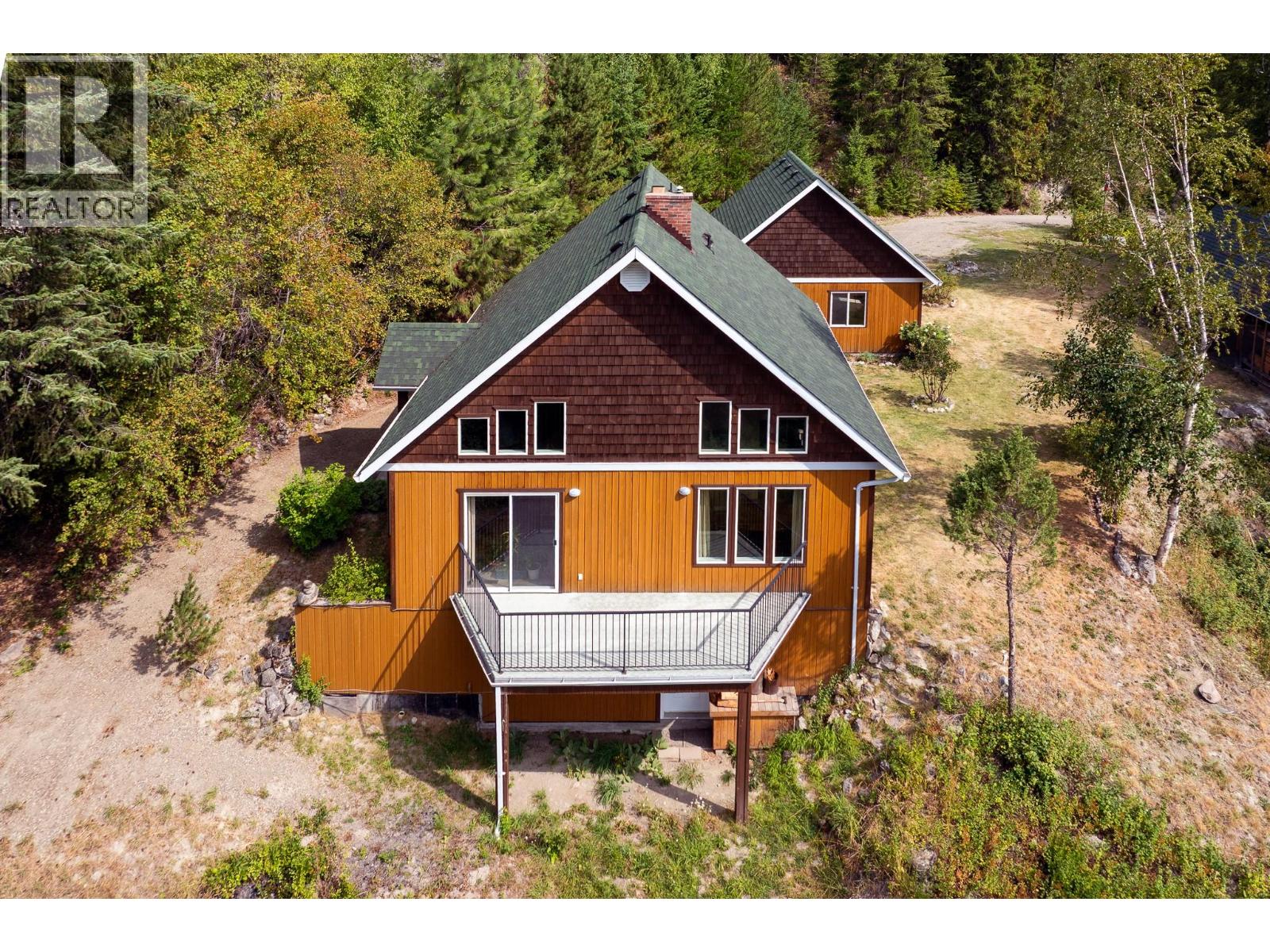 1249 Creighton Valley Road, Lumby, British Columbia  V0E 2G1 - Photo 4 - 10400014