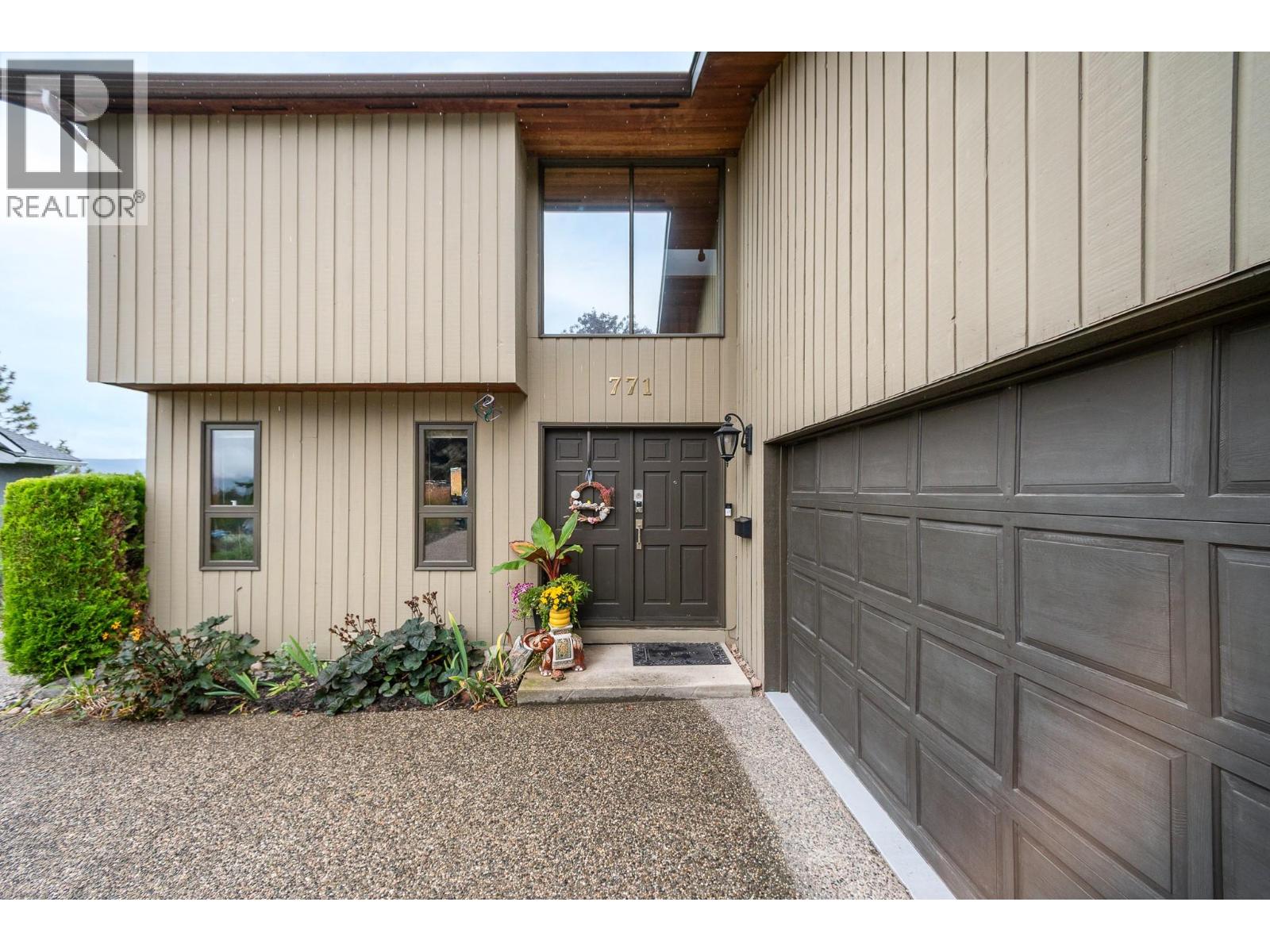 771 Cassiar Court, Kelowna, British Columbia  V1V 1M7 - Photo 2 - 10400115