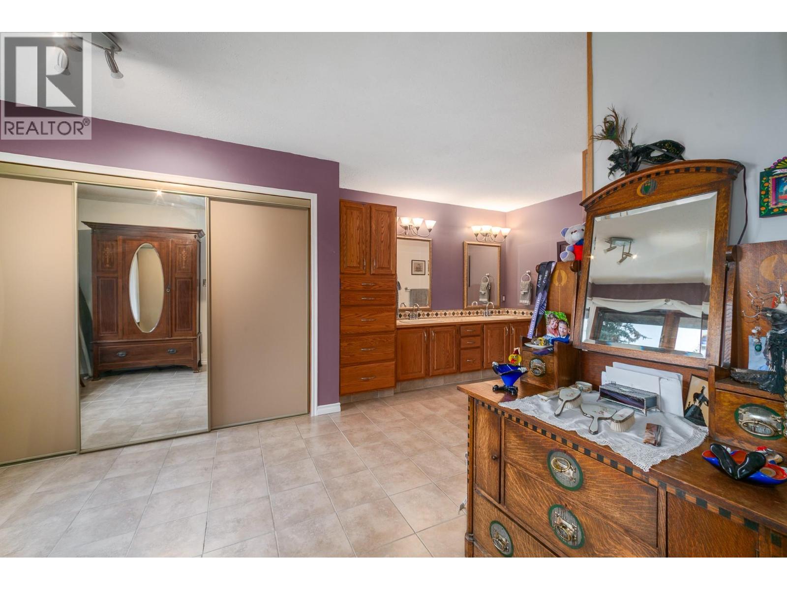 771 Cassiar Court, Kelowna, British Columbia  V1V 1M7 - Photo 34 - 10400115