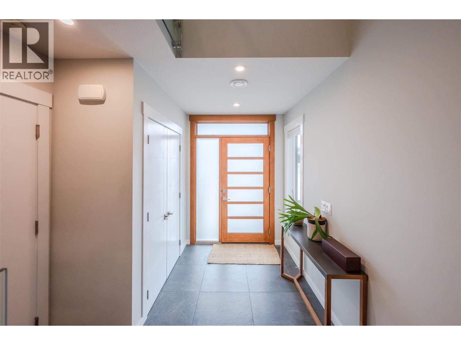 1033 Antler Drive, Penticton, British Columbia  V2A 0C8 - Photo 24 - 10400179