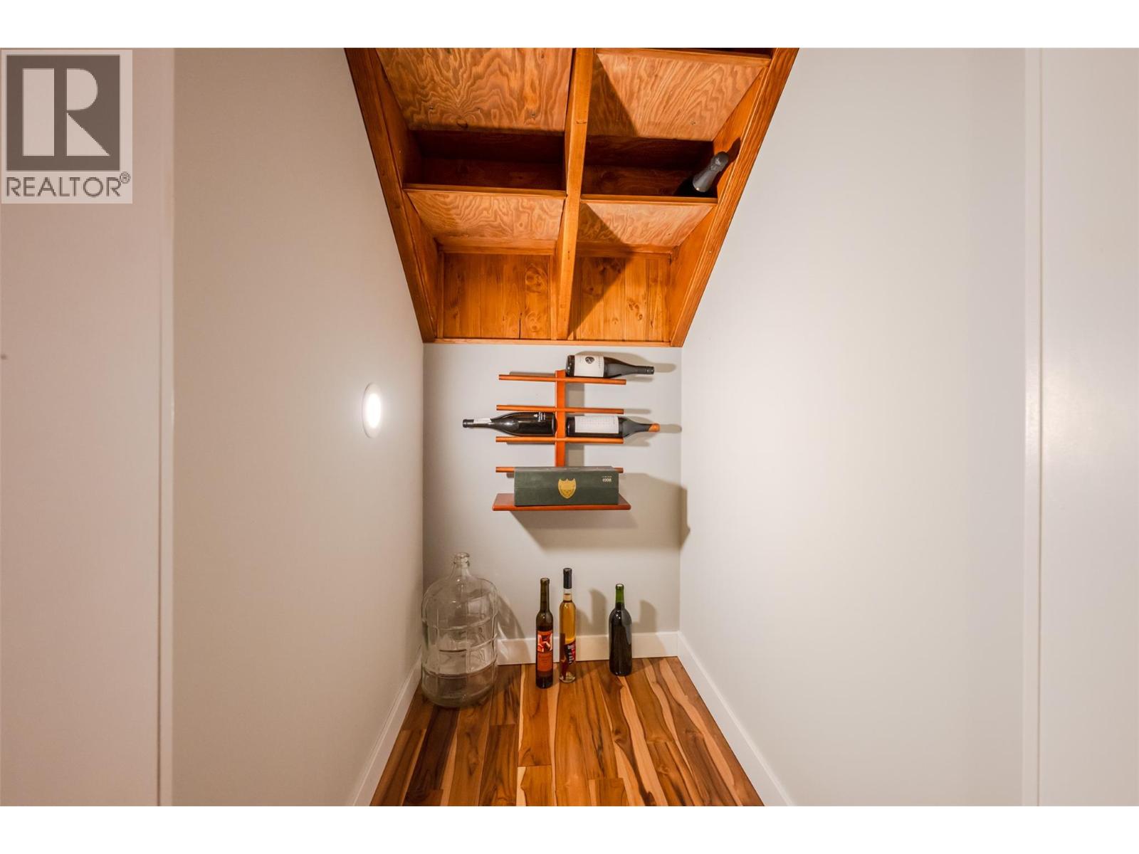 1033 Antler Drive, Penticton, British Columbia  V2A 0C8 - Photo 74 - 10400179