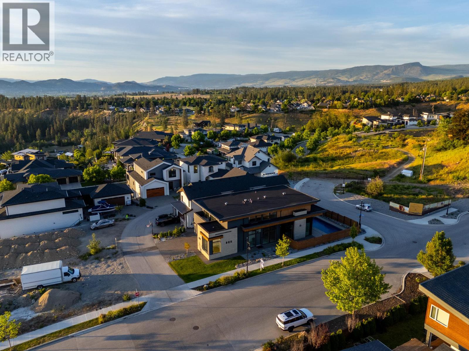 4983 Bucktail Lane, Kelowna, British Columbia  V1W 5L3 - Photo 37 - 10400042