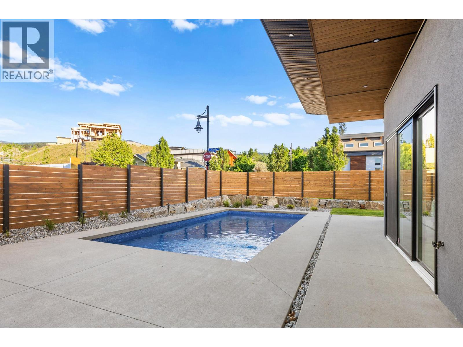 4983 Bucktail Lane, Kelowna, British Columbia  V1W 5L3 - Photo 42 - 10400042