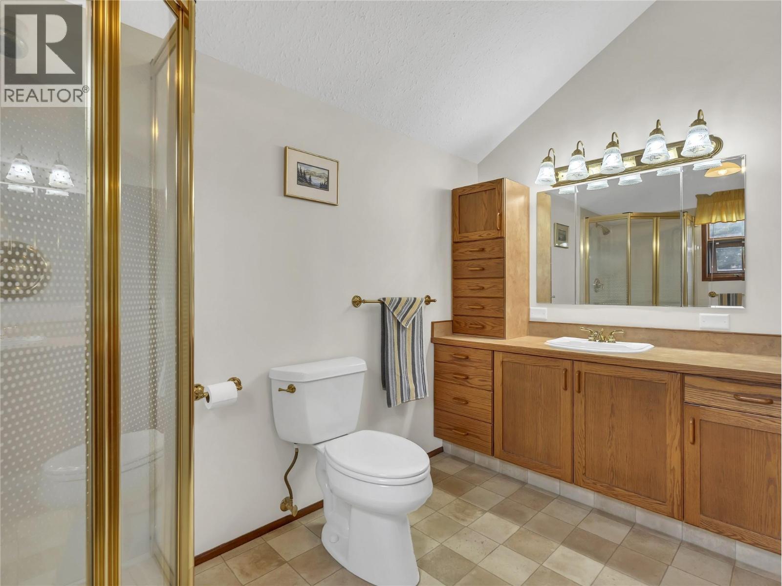 146 Yorkton Avenue, Penticton, British Columbia  V2A 3V2 - Photo 25 - 10400052