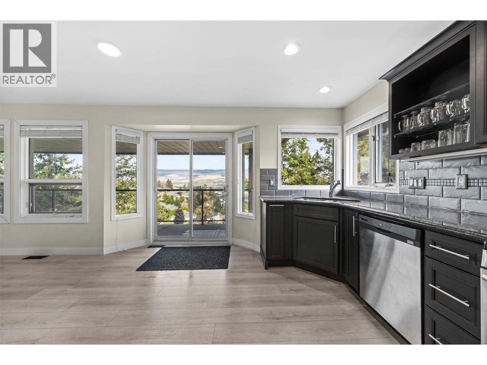 2308 Lillooet Crescent, Kelowna, British Columbia  V1V 1T1 - Photo 11 - 10399935