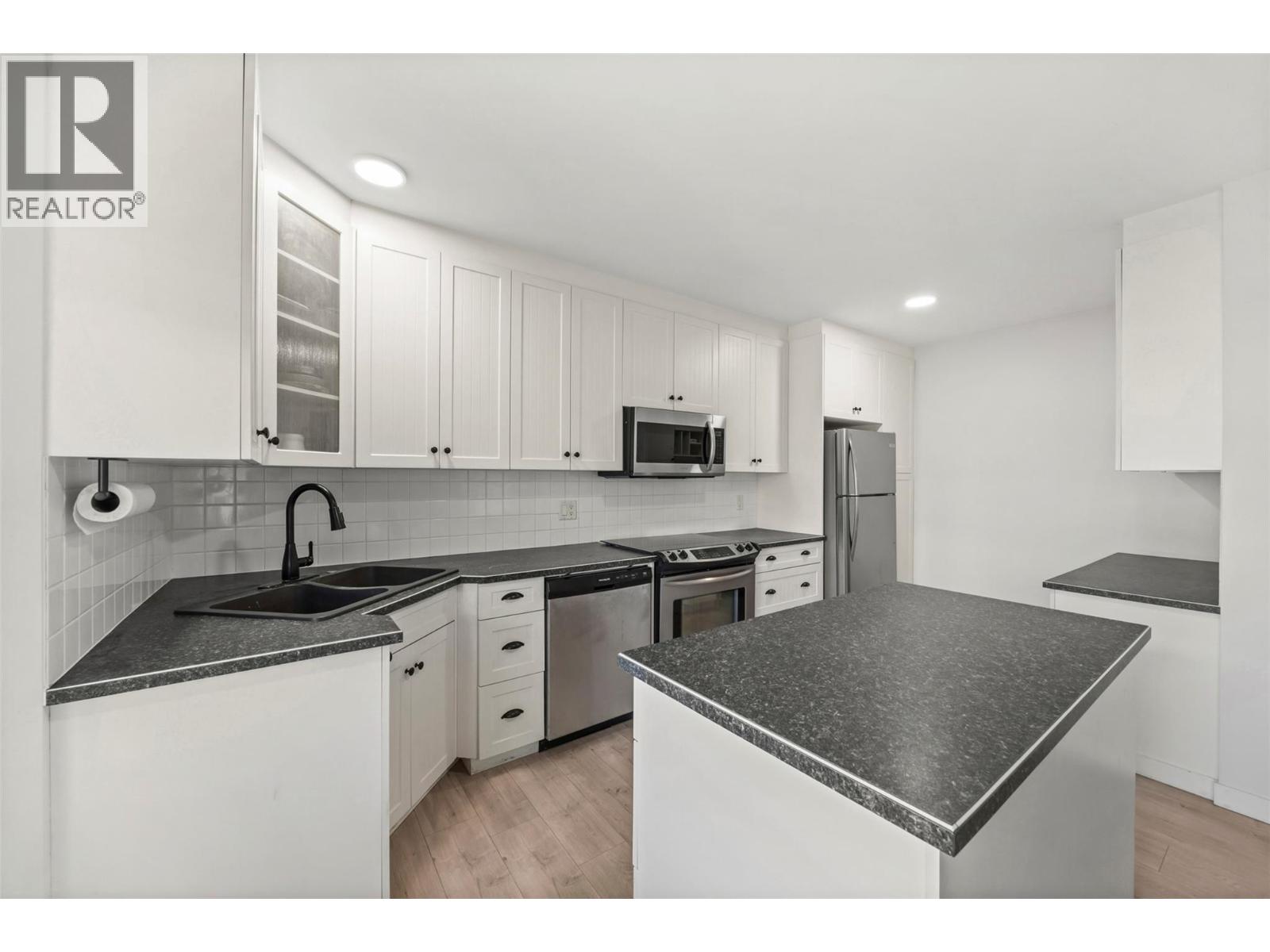2308 Lillooet Crescent, Kelowna, British Columbia  V1V 1T1 - Photo 36 - 10399935