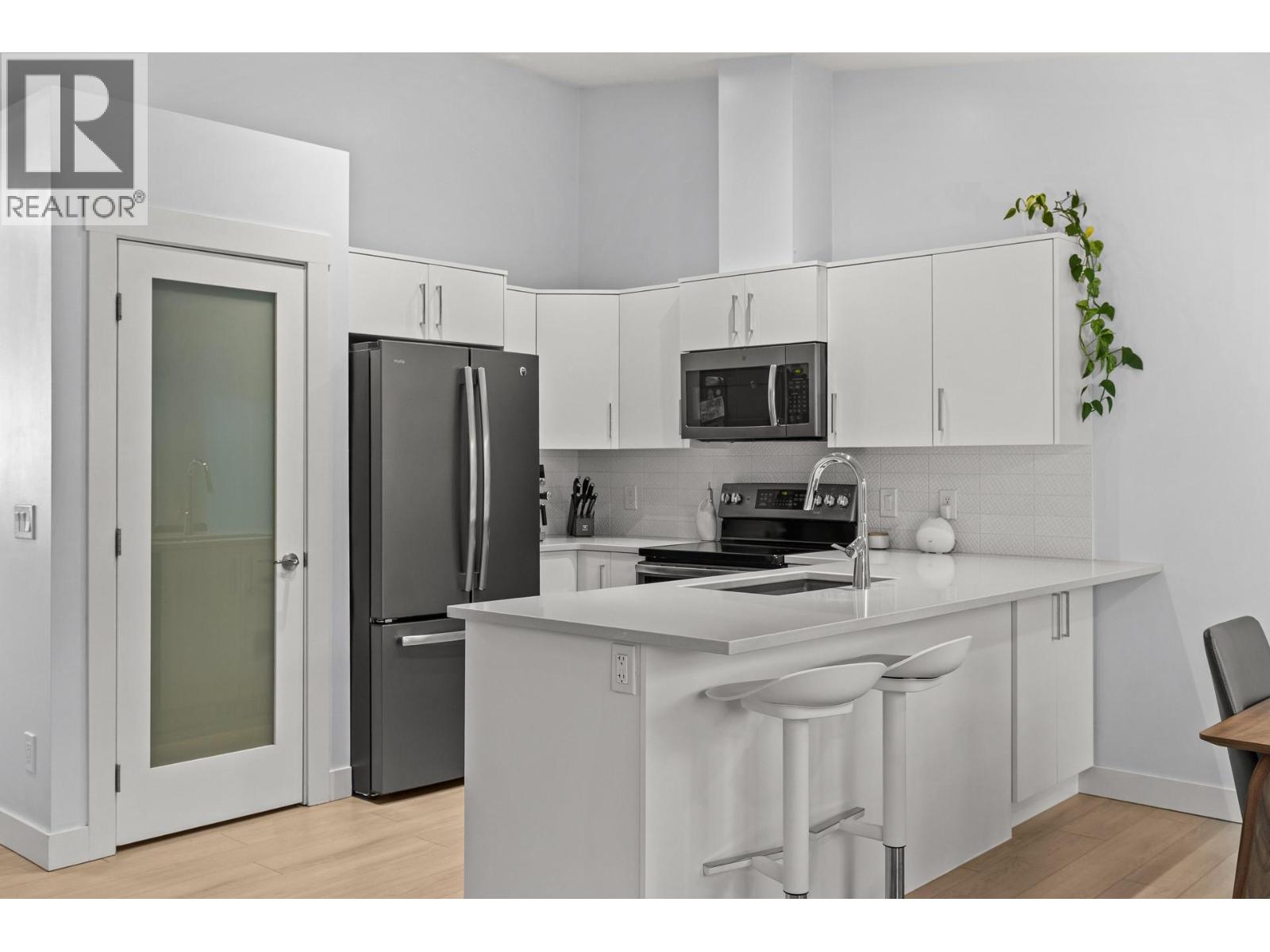 225 Glen Park Drive Unit# 20, Kelowna, British Columbia  V1V 2X5 - Photo 2 - 10400061