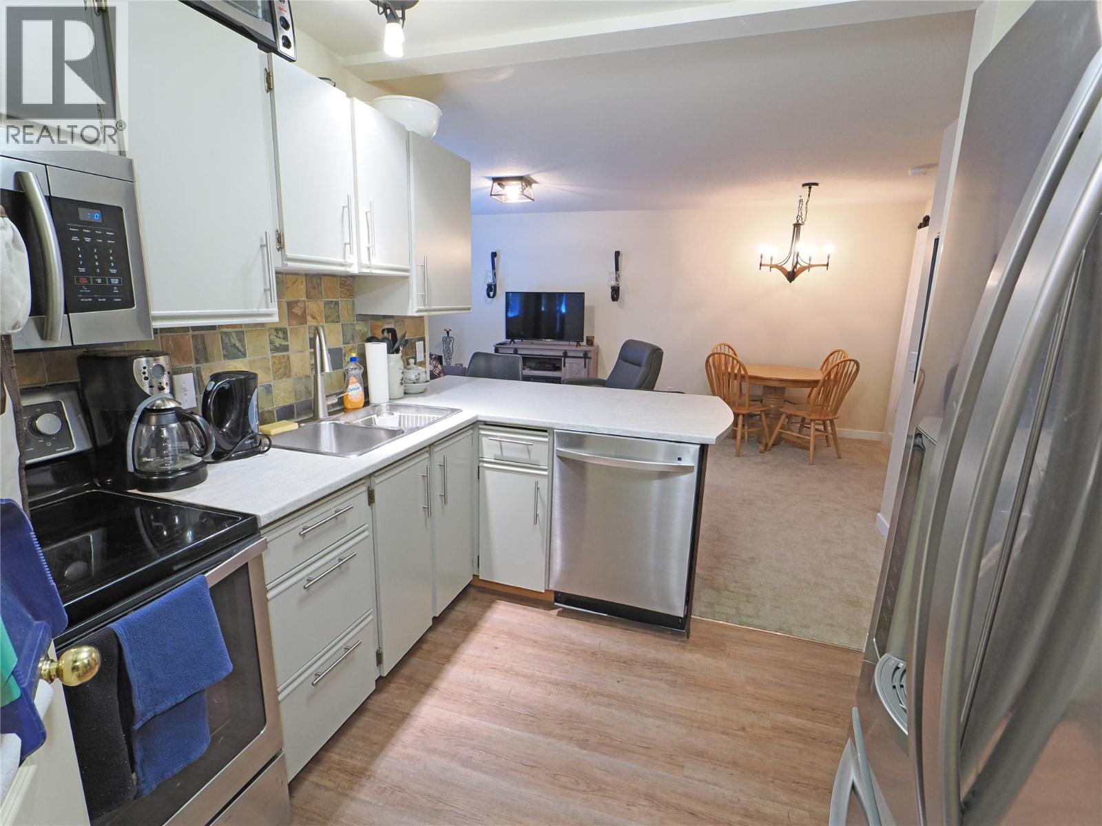 4890d Snowpines Road, Big White, British Columbia  V1P 1T4 - Photo 1 - 10399925