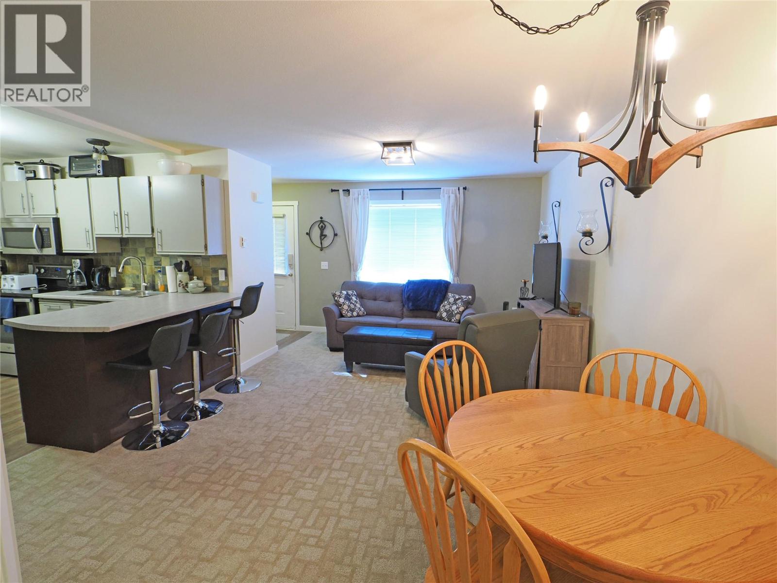 4890d Snowpines Road, Big White, British Columbia  V1P 1T4 - Photo 5 - 10399925