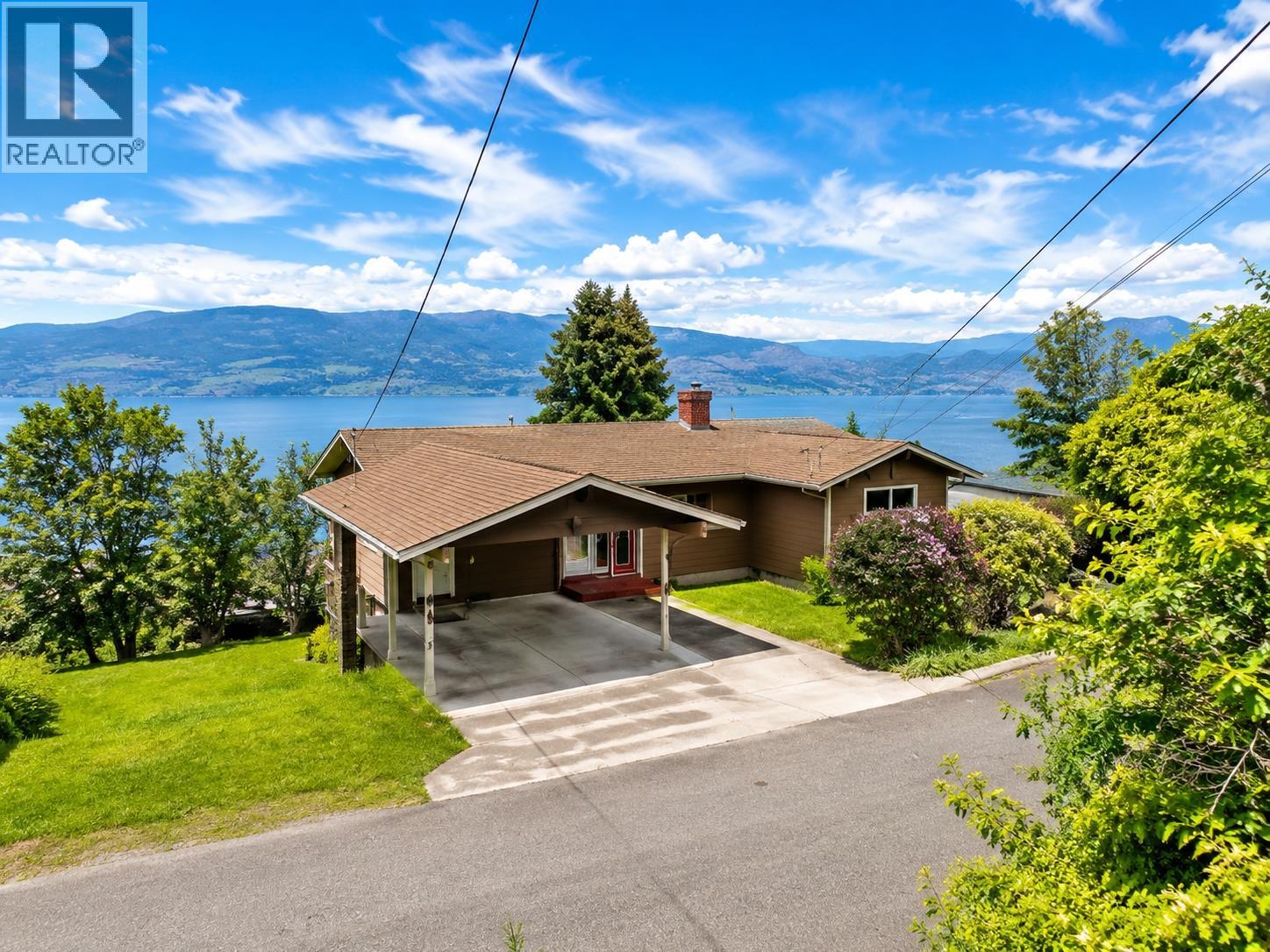 3963 Angus Drive, West Kelowna, British Columbia  V4T 2K1 - Photo 2 - 10400160