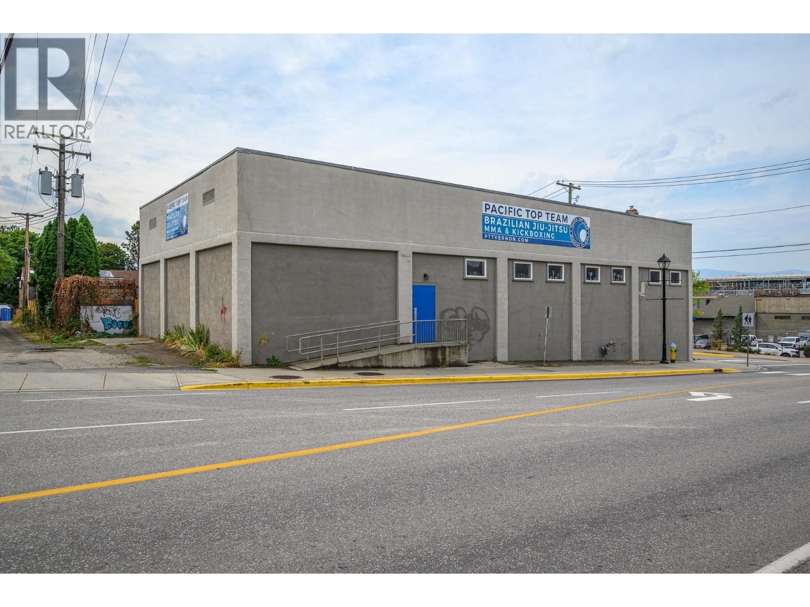 3105 28 Street, Vernon, British Columbia  V1T 4Z7 - Photo 5 - 10400047