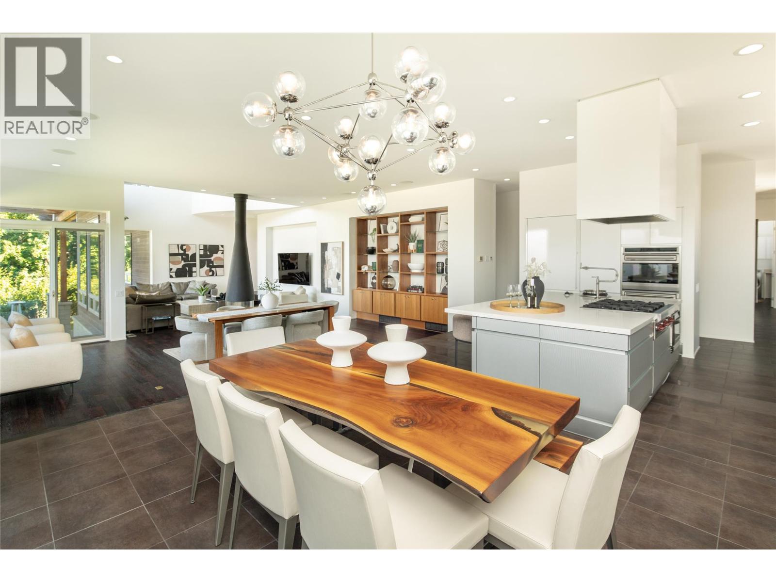 4840 Lakeshore Road, Kelowna, British Columbia  V1W 4H6 - Photo 12 - 10400189