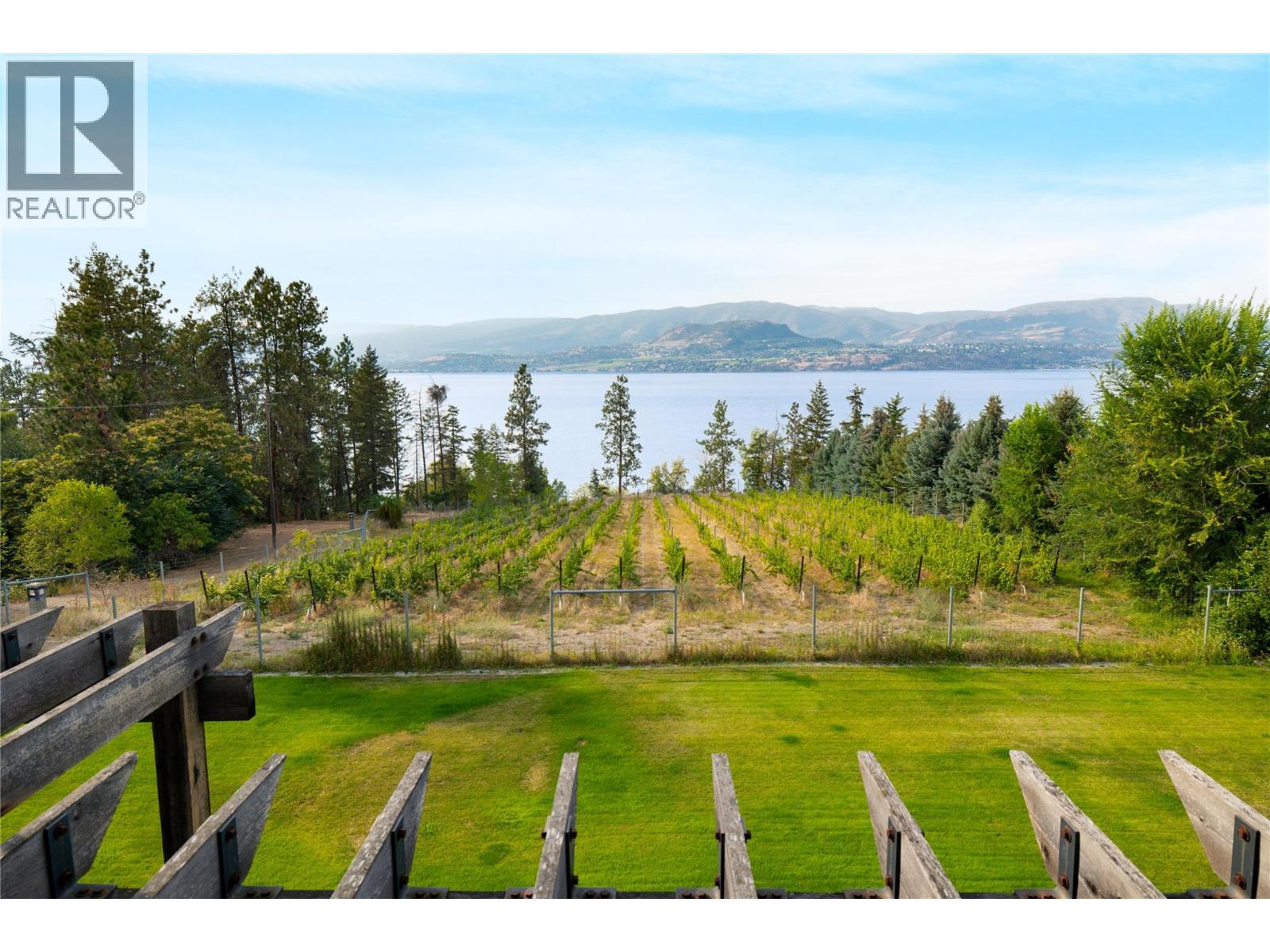 4840 Lakeshore Road, Kelowna, British Columbia  V1W 4H6 - Photo 38 - 10400189