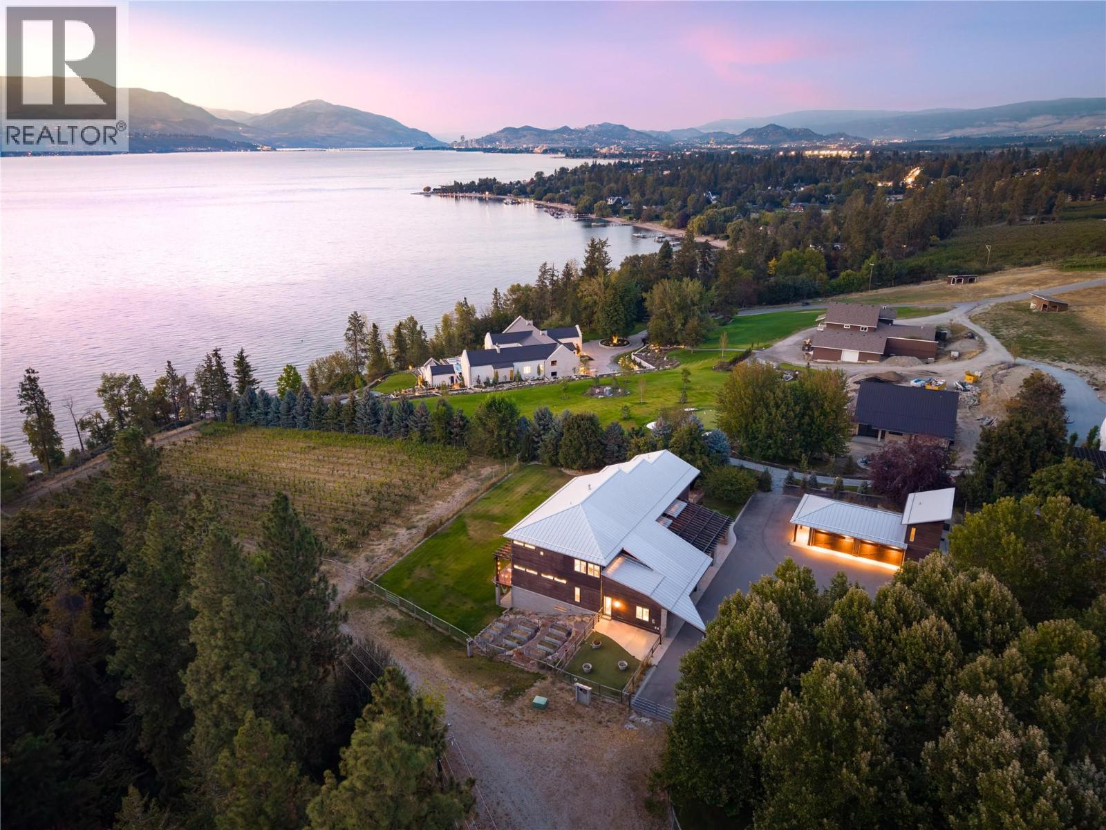 4840 Lakeshore Road, Kelowna, British Columbia  V1W 4H6 - Photo 75 - 10400189