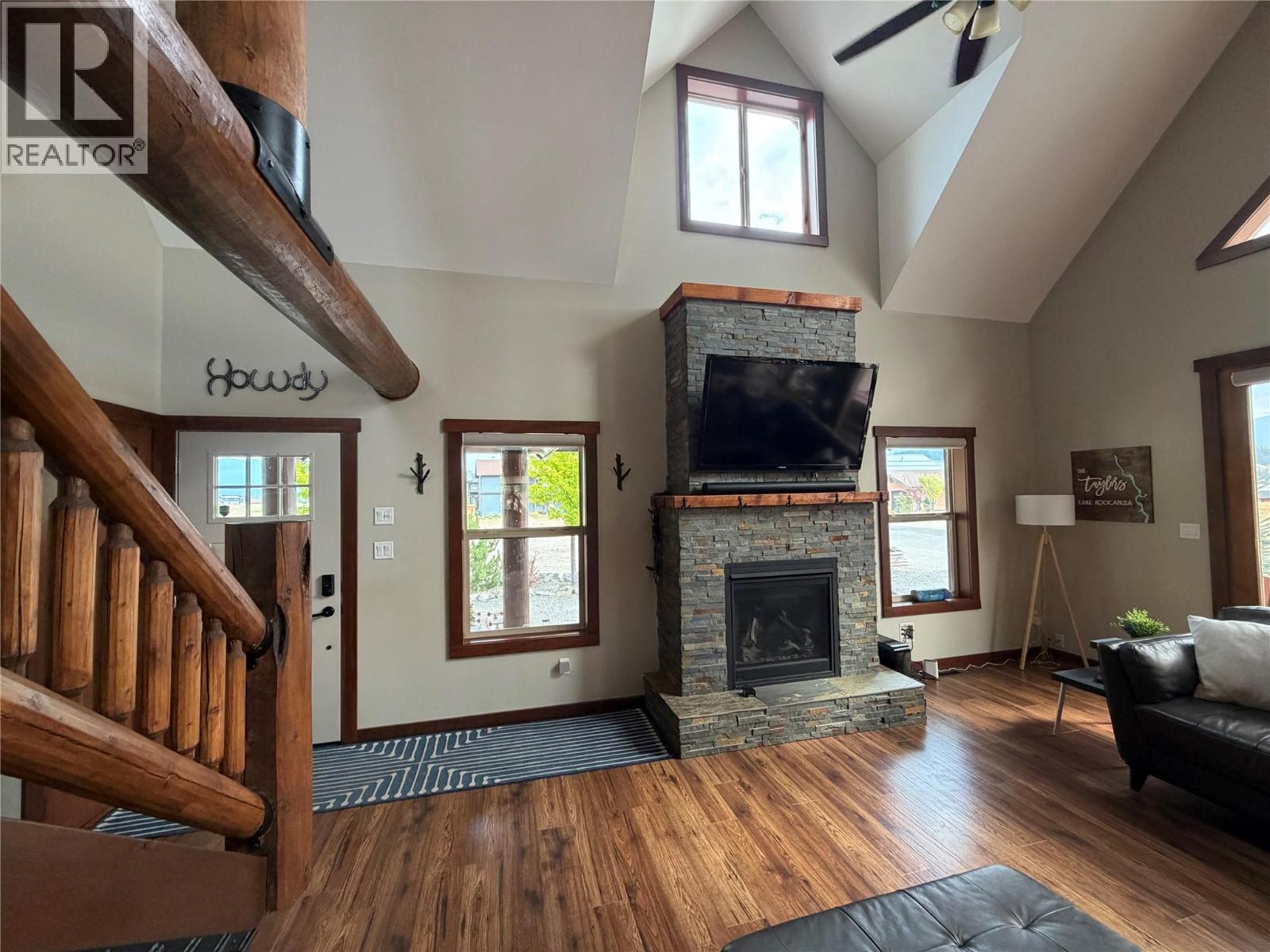1671 Koocanusa Lake Drive, Koocanusa West, British Columbia  V0B 1T4 - Photo 10 - 10399877