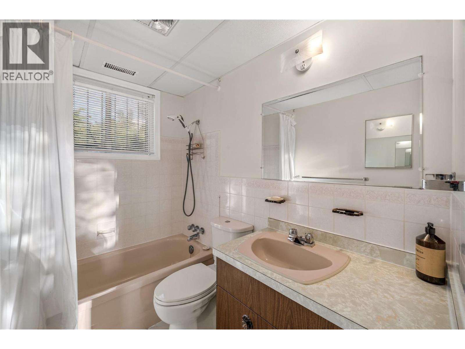 980 Orillia Street, Penticton, British Columbia  V2A 4A6 - Photo 23 - 10400100