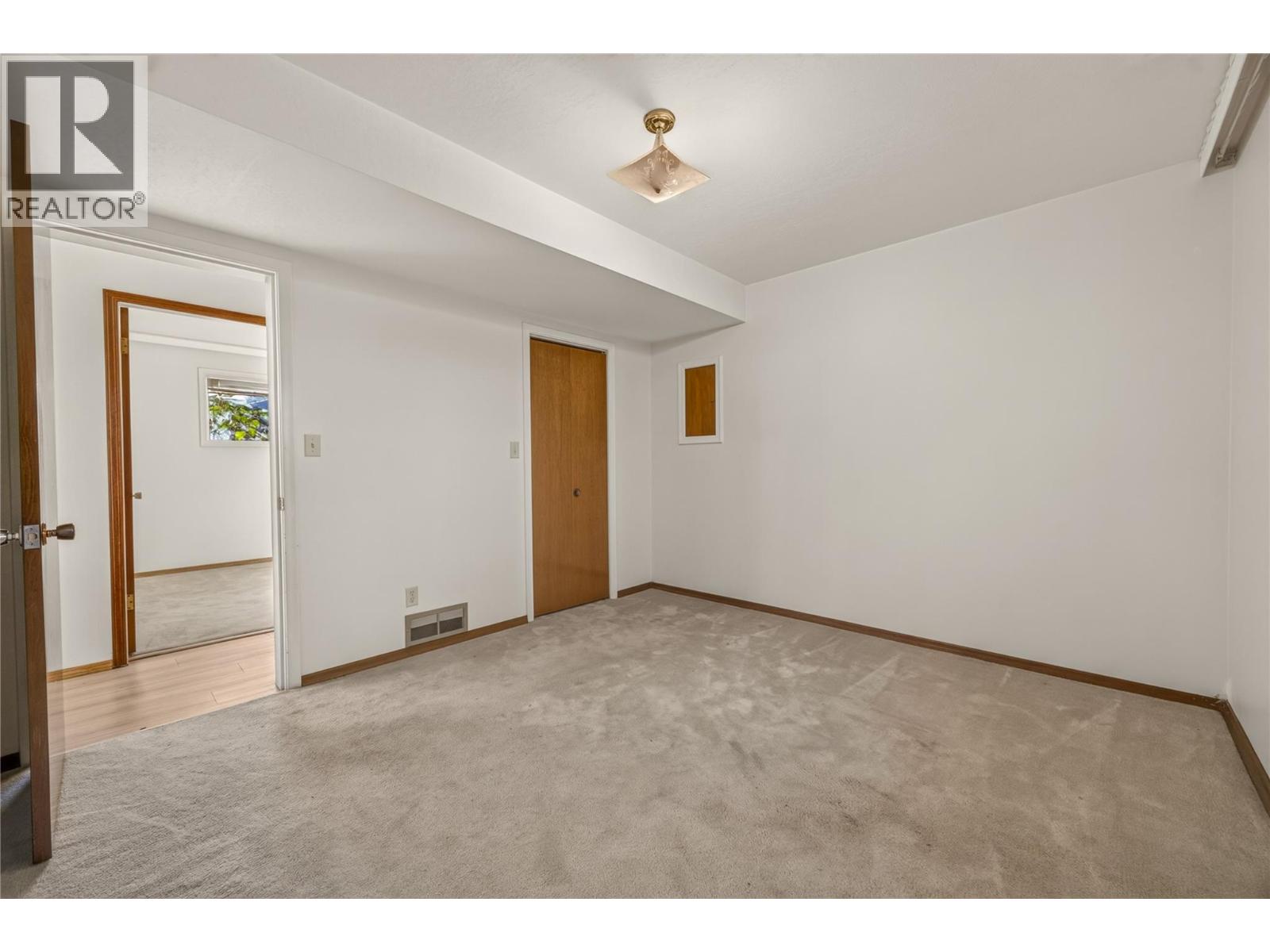 980 Orillia Street, Penticton, British Columbia  V2A 4A6 - Photo 25 - 10400100