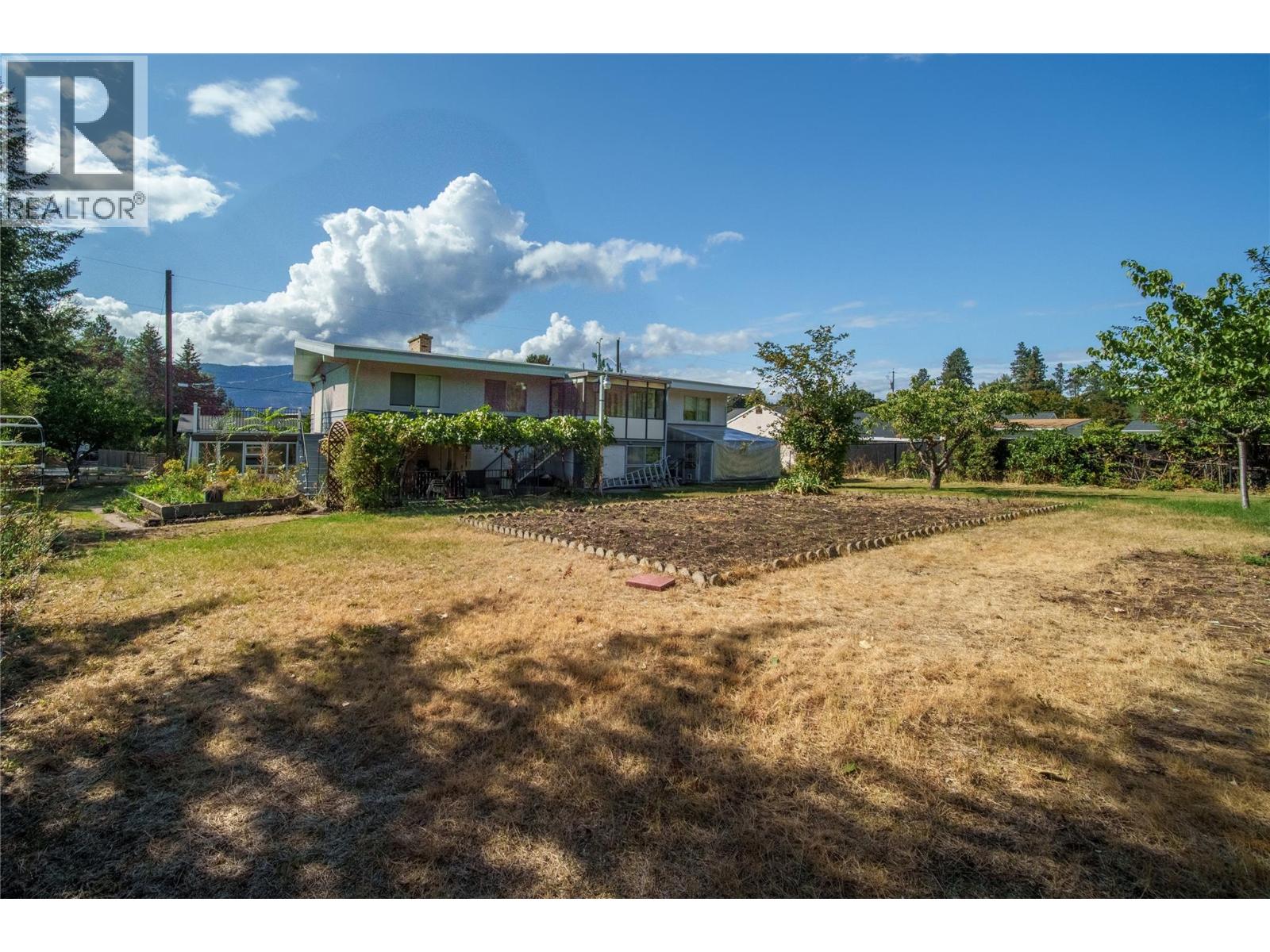 980 Orillia Street, Penticton, British Columbia  V2A 4A6 - Photo 39 - 10400100