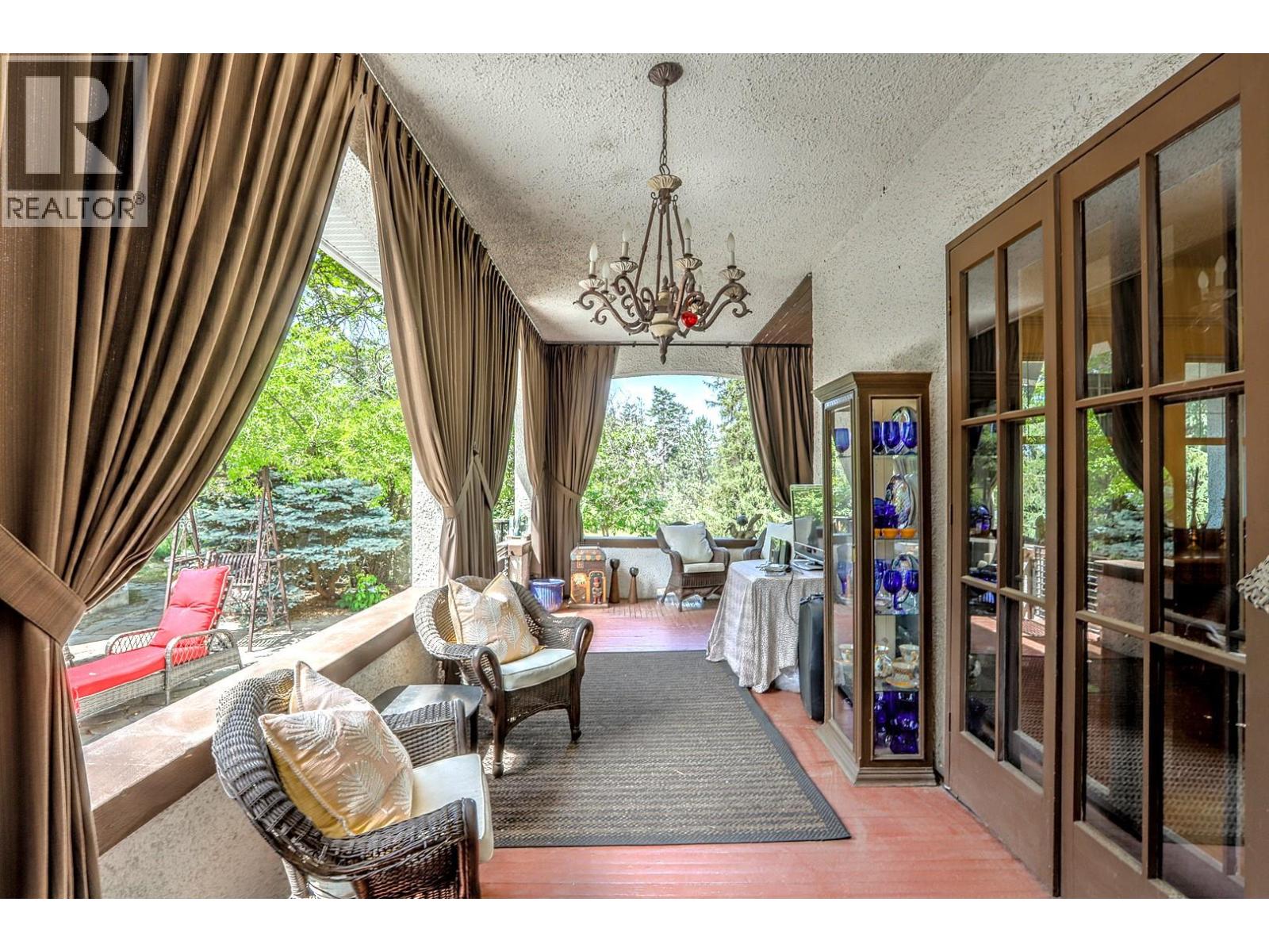 5482 Silver Star Road, Vernon, British Columbia  V1B 3K4 - Photo 46 - 10400149