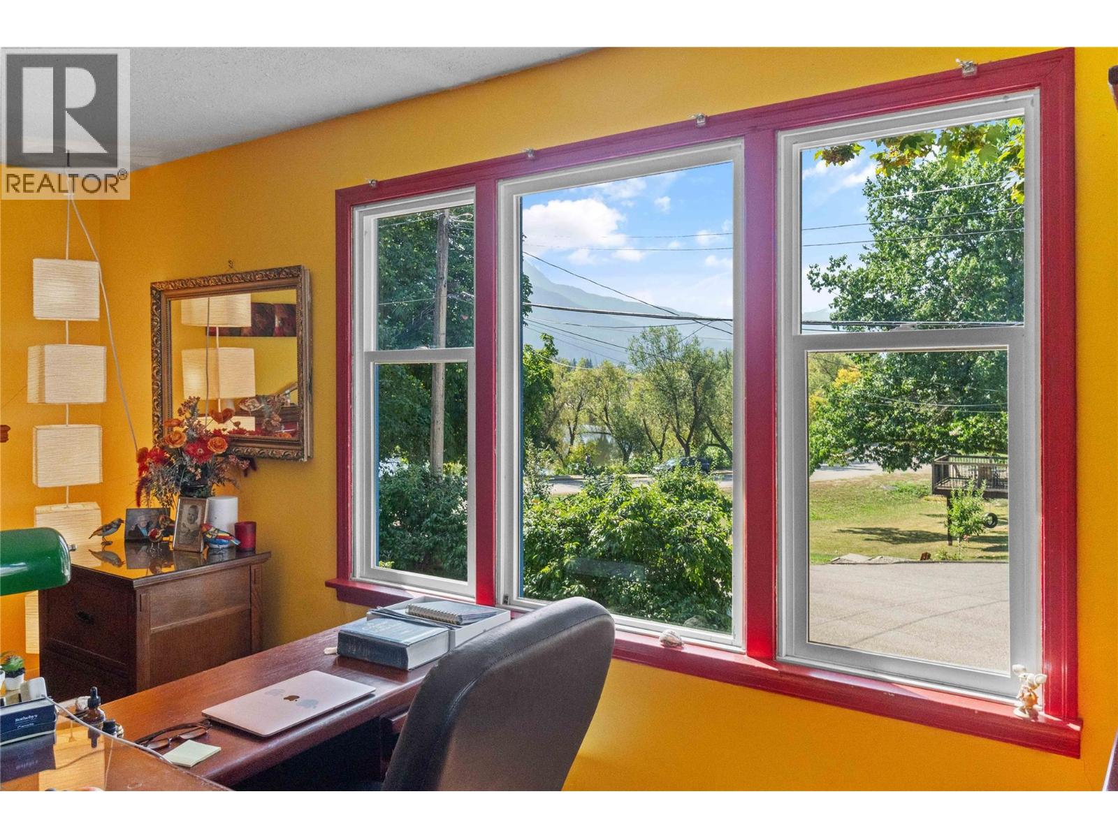 730 9 Avenue Ne, Salmon Arm, British Columbia  V1E 4A1 - Photo 16 - 10400080