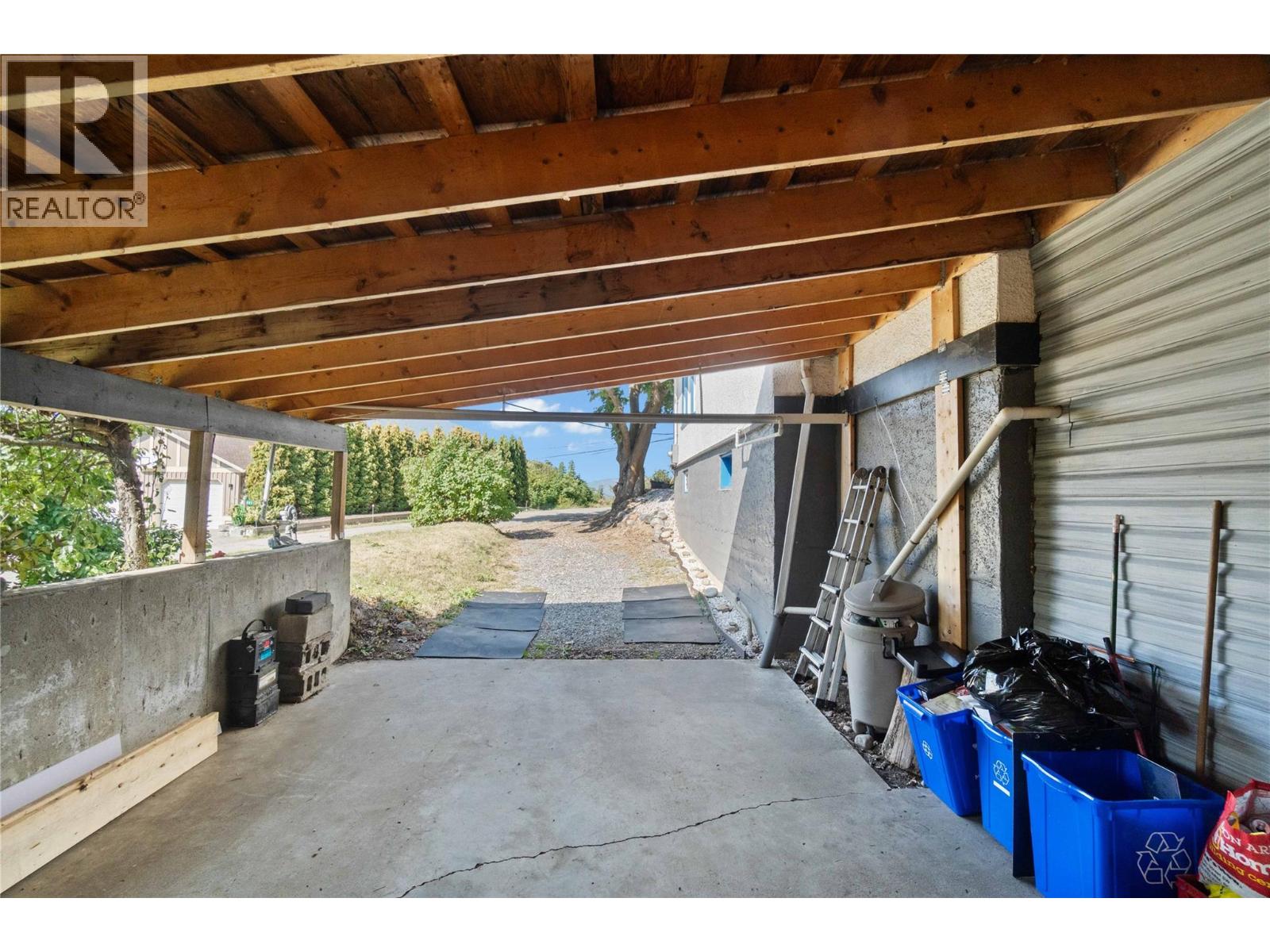 730 9 Avenue Ne, Salmon Arm, British Columbia  V1E 4A1 - Photo 44 - 10400080