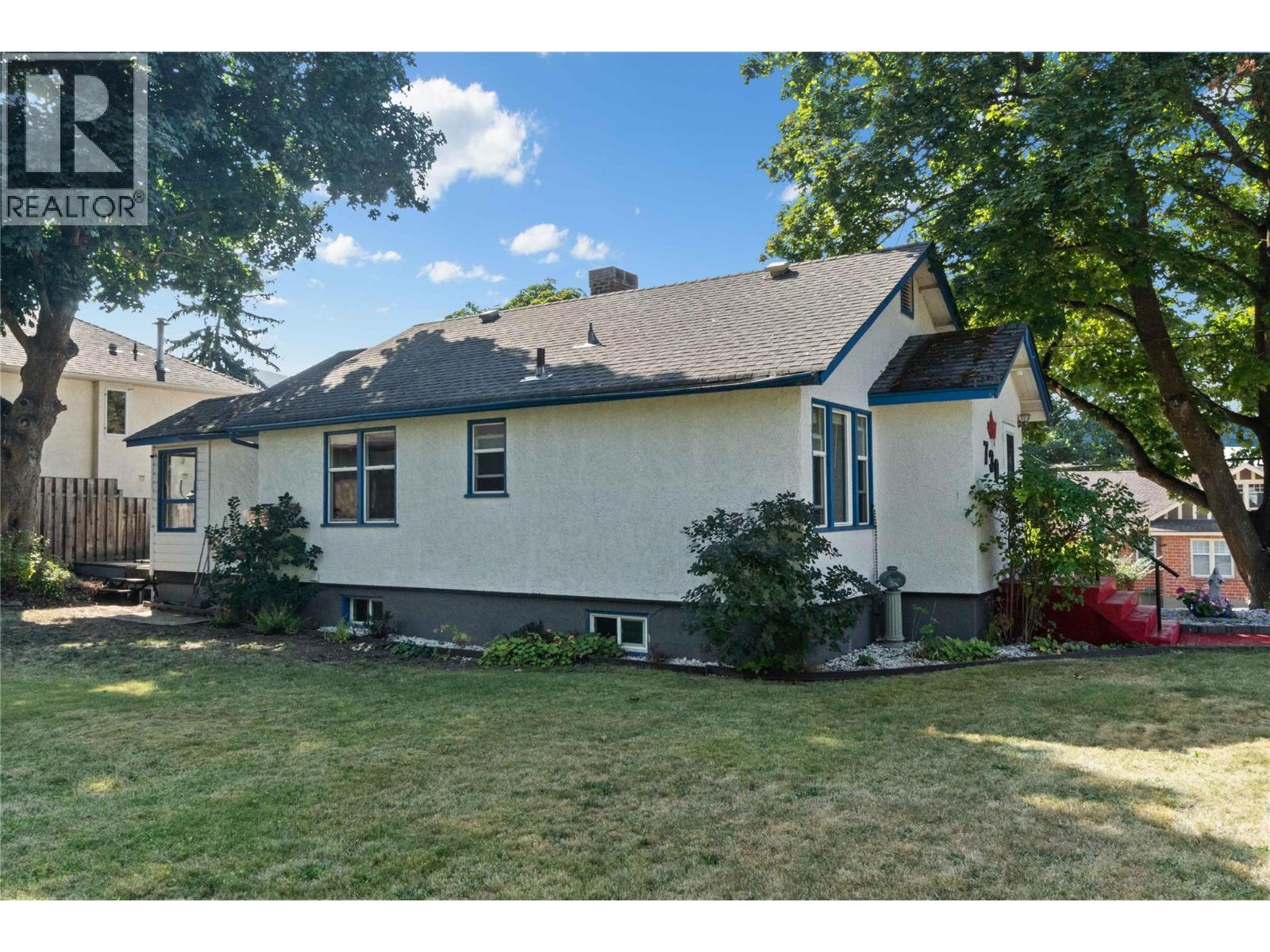 730 9 Avenue Ne, Salmon Arm, British Columbia  V1E 4A1 - Photo 53 - 10400080