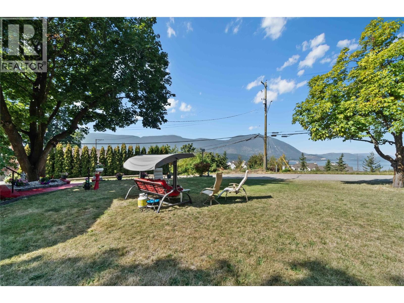 730 9 Avenue Ne, Salmon Arm, British Columbia  V1E 4A1 - Photo 55 - 10400080