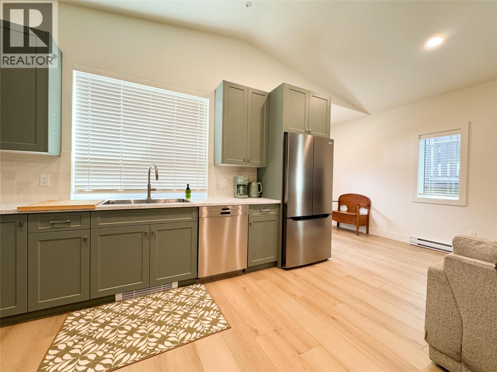 667 72nd Avenue, Grand Forks, British Columbia  V0H 1H0 - Photo 15 - 10399984