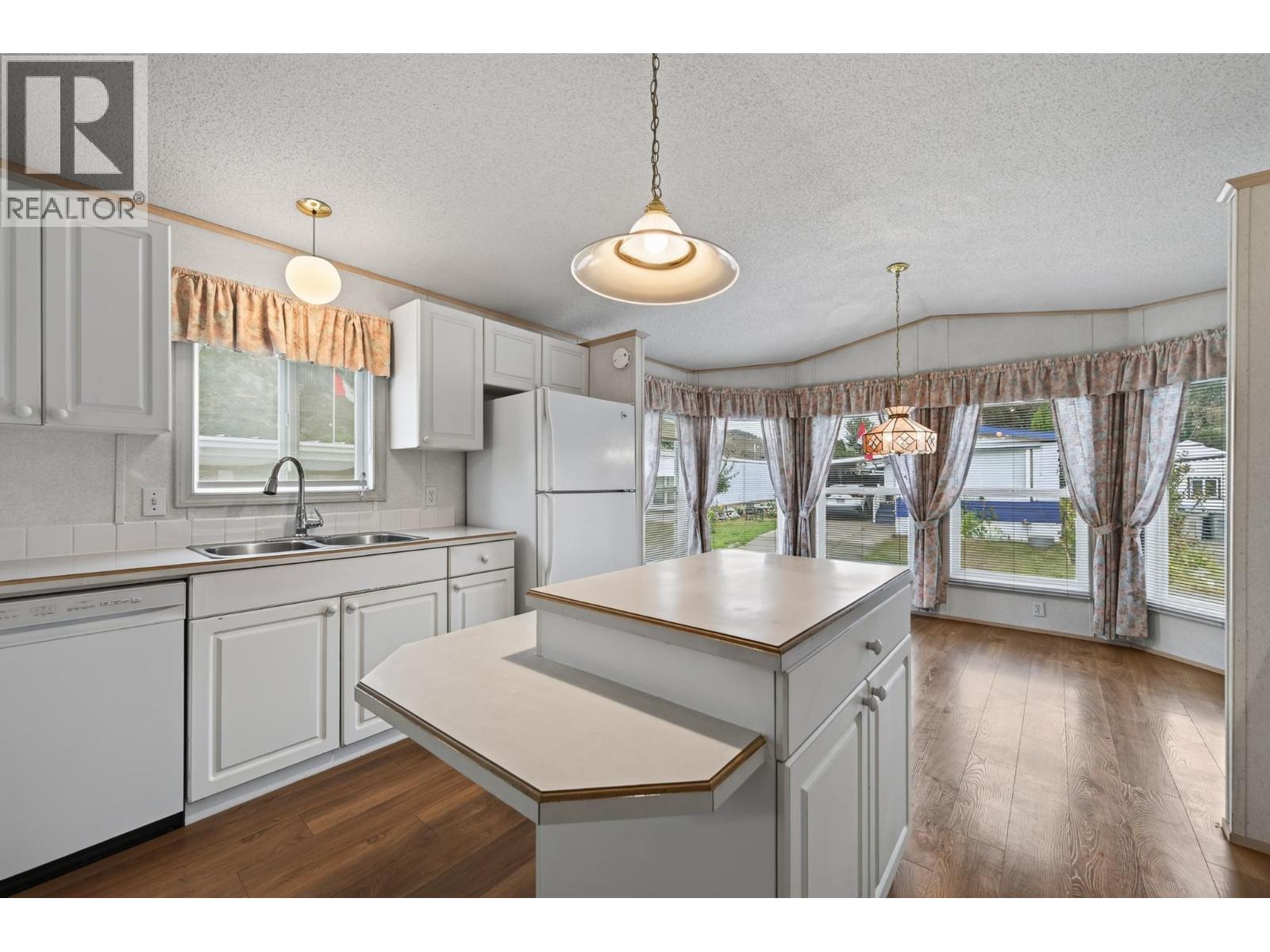 2400 Oakdale Way Unit# 71, Kamloops, British Columbia  V2B 6W7 - Photo 7 - 10400203
