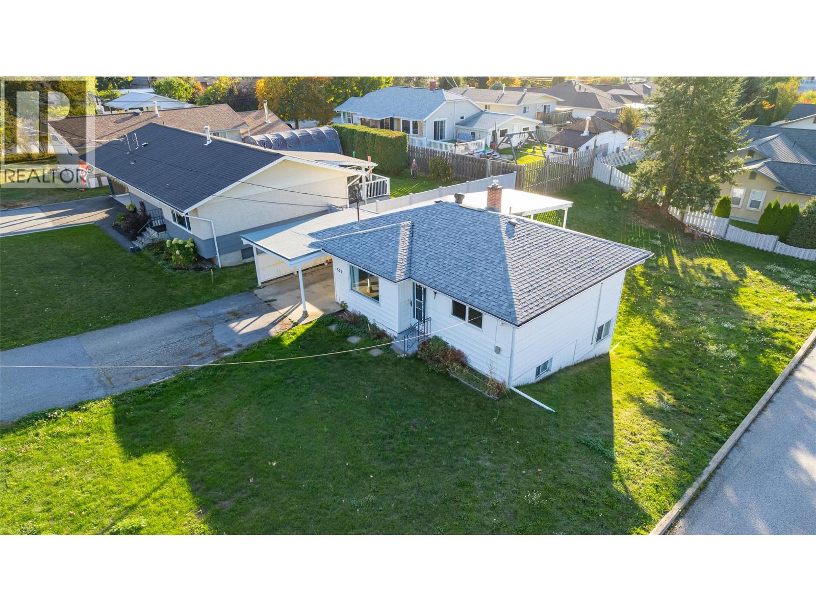 519 20th Avenue S, Creston, British Columbia  V0B 1G5 - Photo 1 - 10399957
