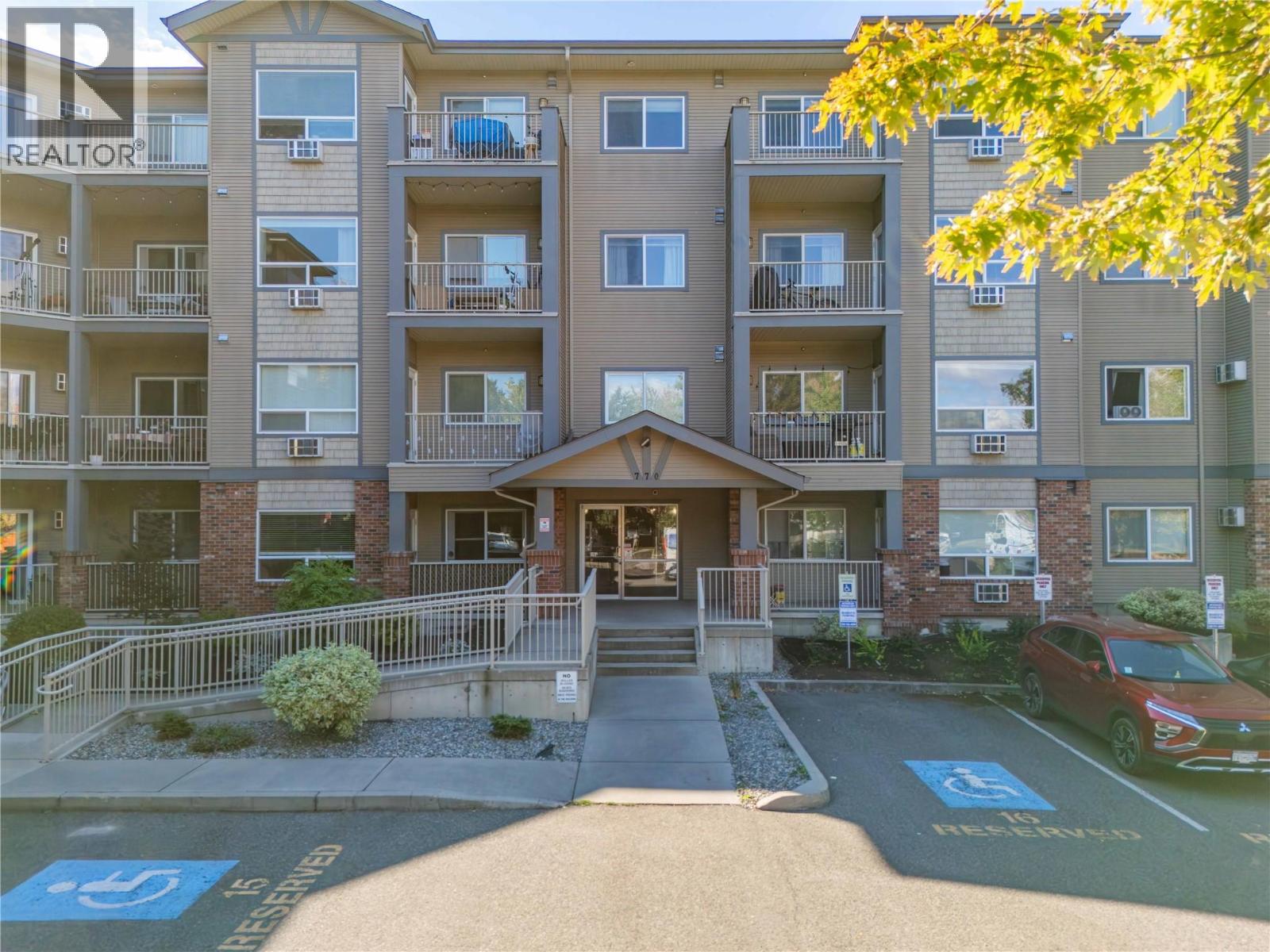 770 Rutland Road N Unit# 401, Kelowna, British Columbia  V1X 3B7 - Photo 1 - 10399404