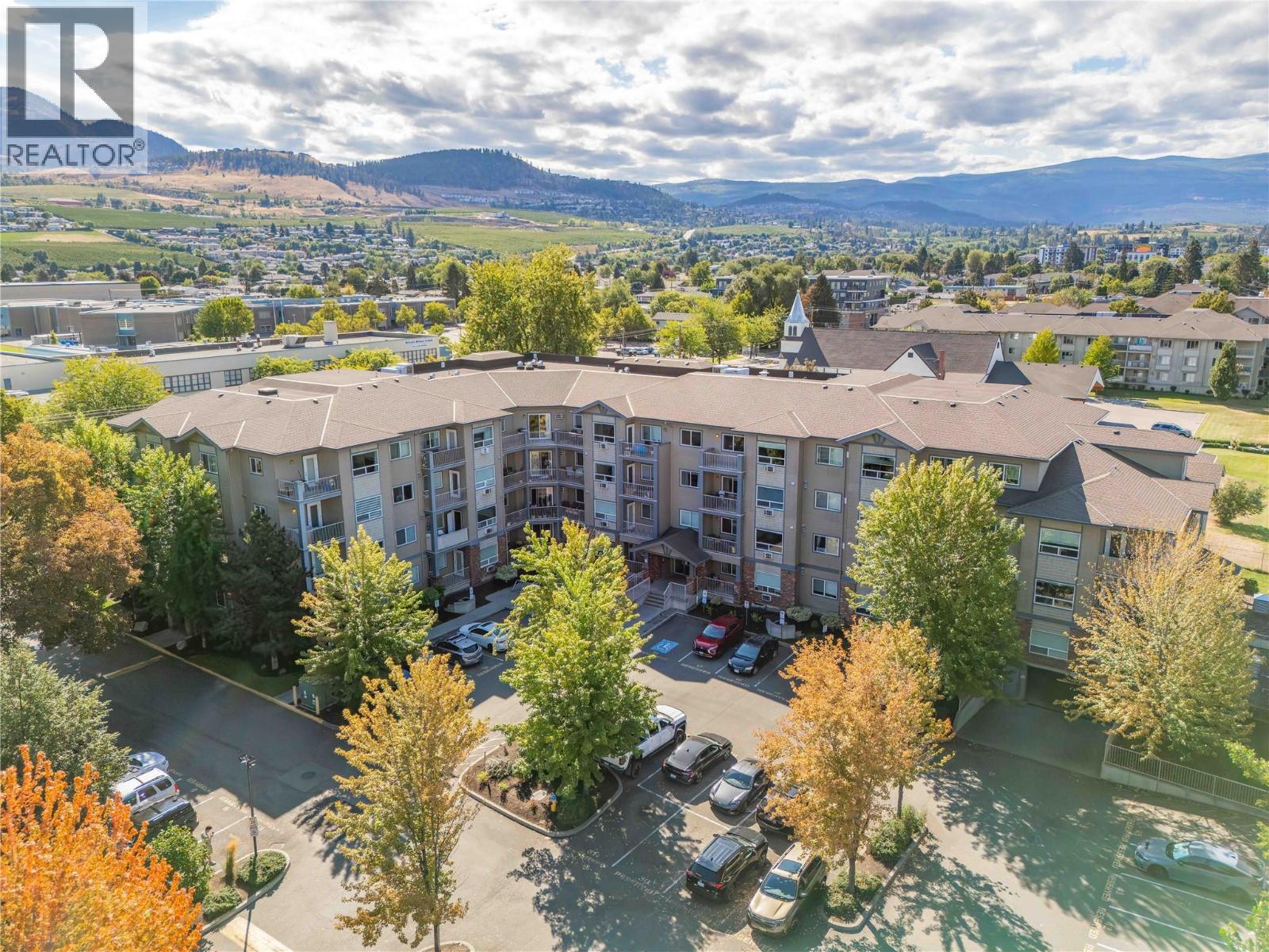 770 Rutland Road N Unit# 401, Kelowna, British Columbia  V1X 3B7 - Photo 2 - 10399404